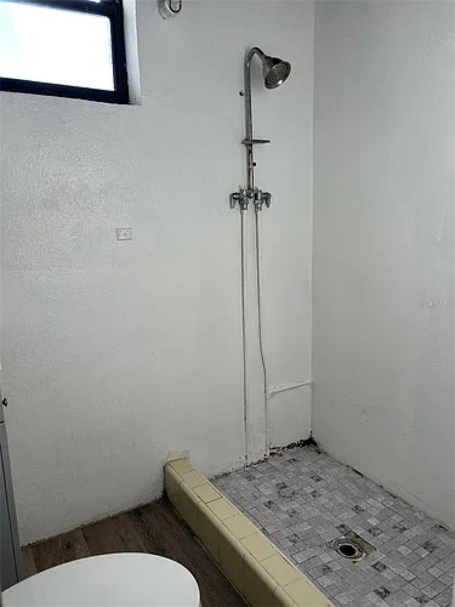 Image 14 of 16 For 1200 63rd Avenue N