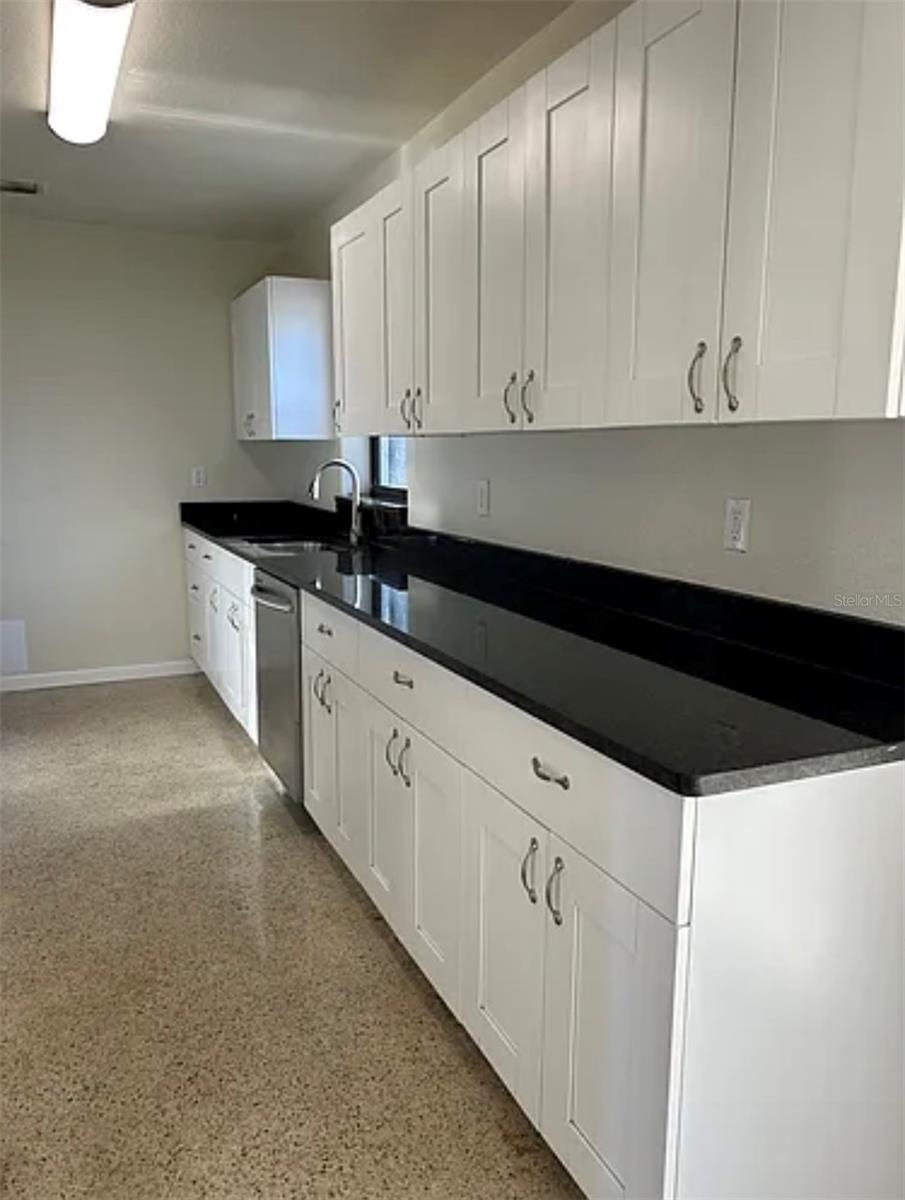 Image 5 of 16 For 1200 63rd Avenue N