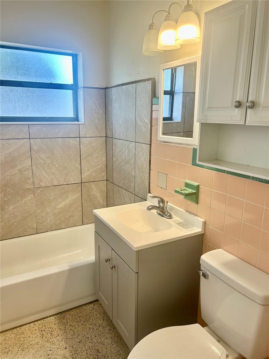 Image 9 of 16 For 1200 63rd Avenue N