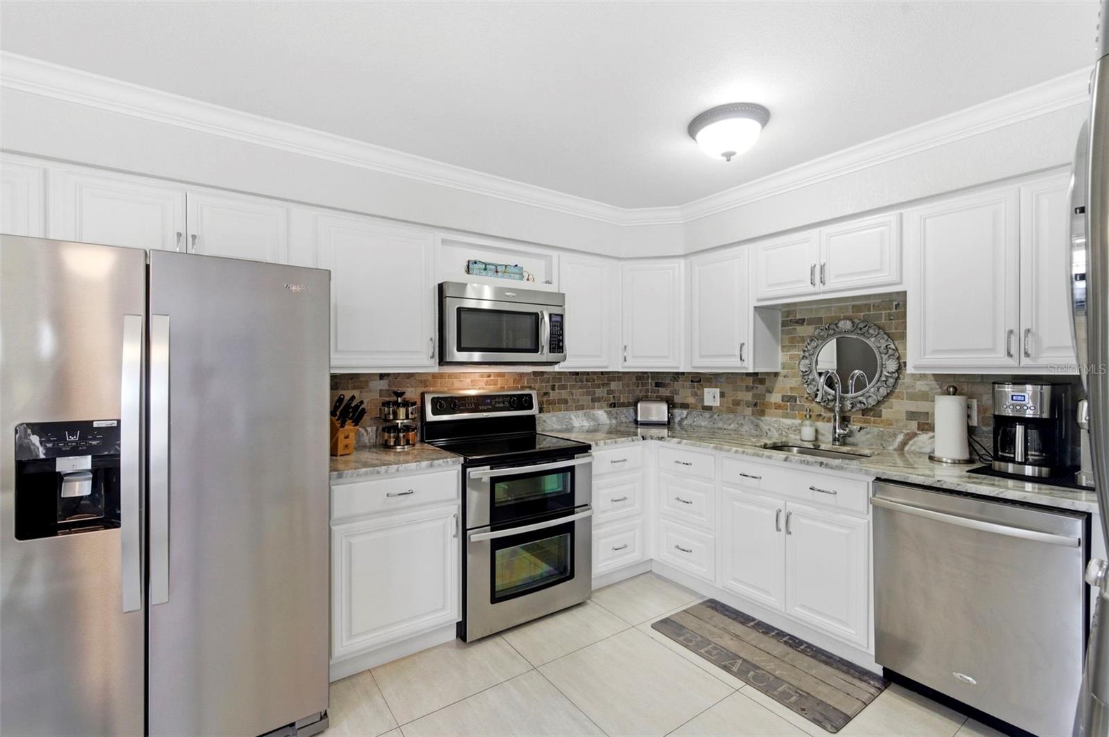 Image 14 of 69 For 4911 Coquina Key Drive Se C