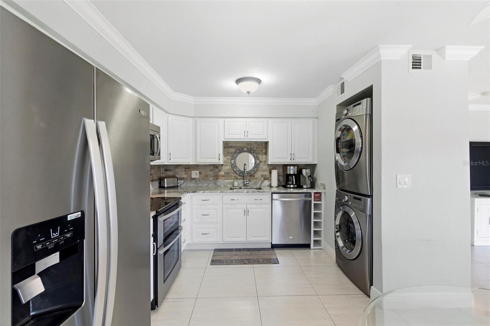 Image 15 of 69 For 4911 Coquina Key Drive Se C