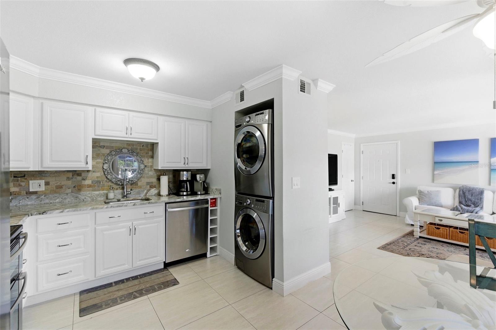 Image 17 of 69 For 4911 Coquina Key Drive Se C