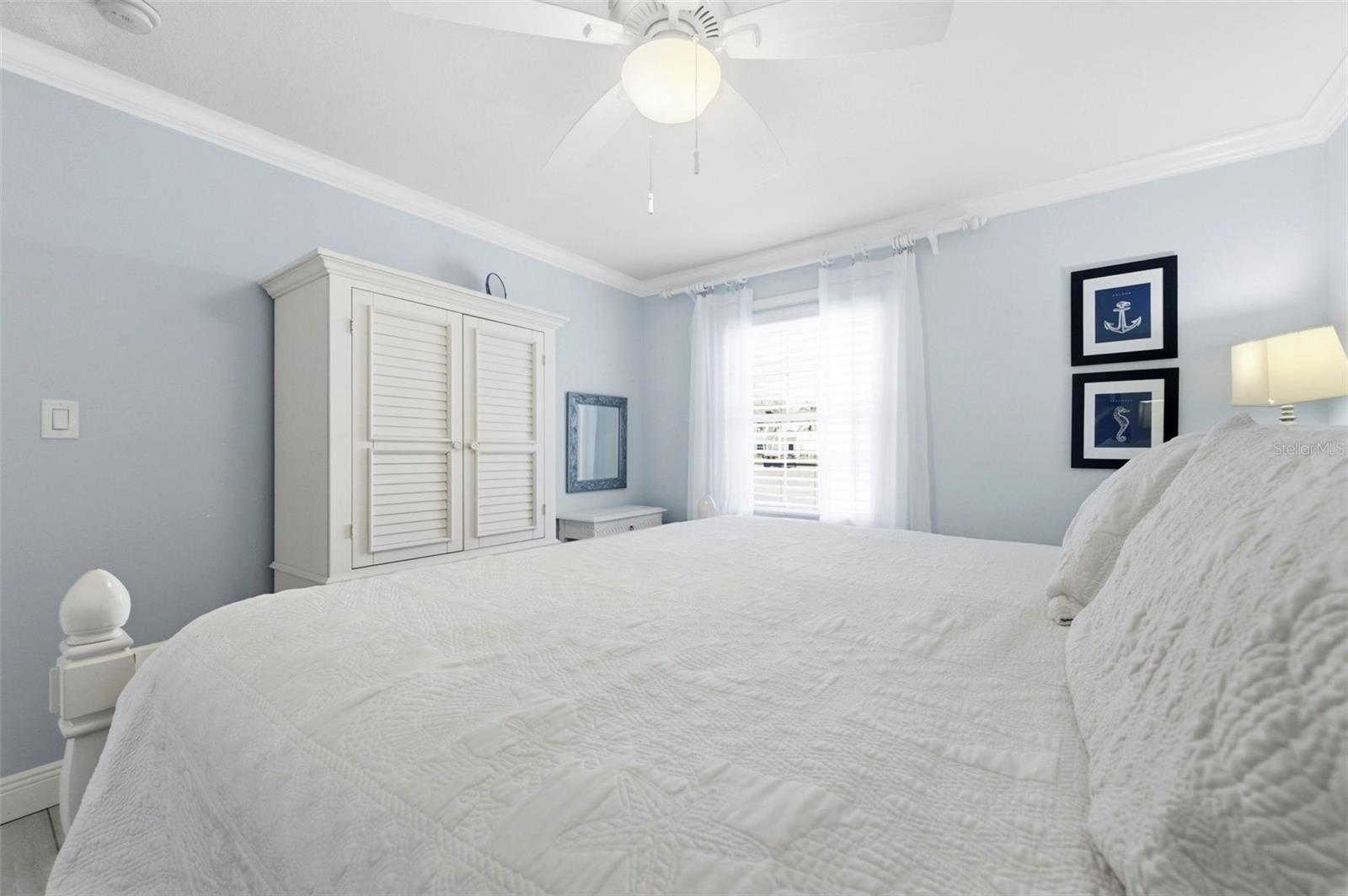 Image 21 of 69 For 4911 Coquina Key Drive Se C