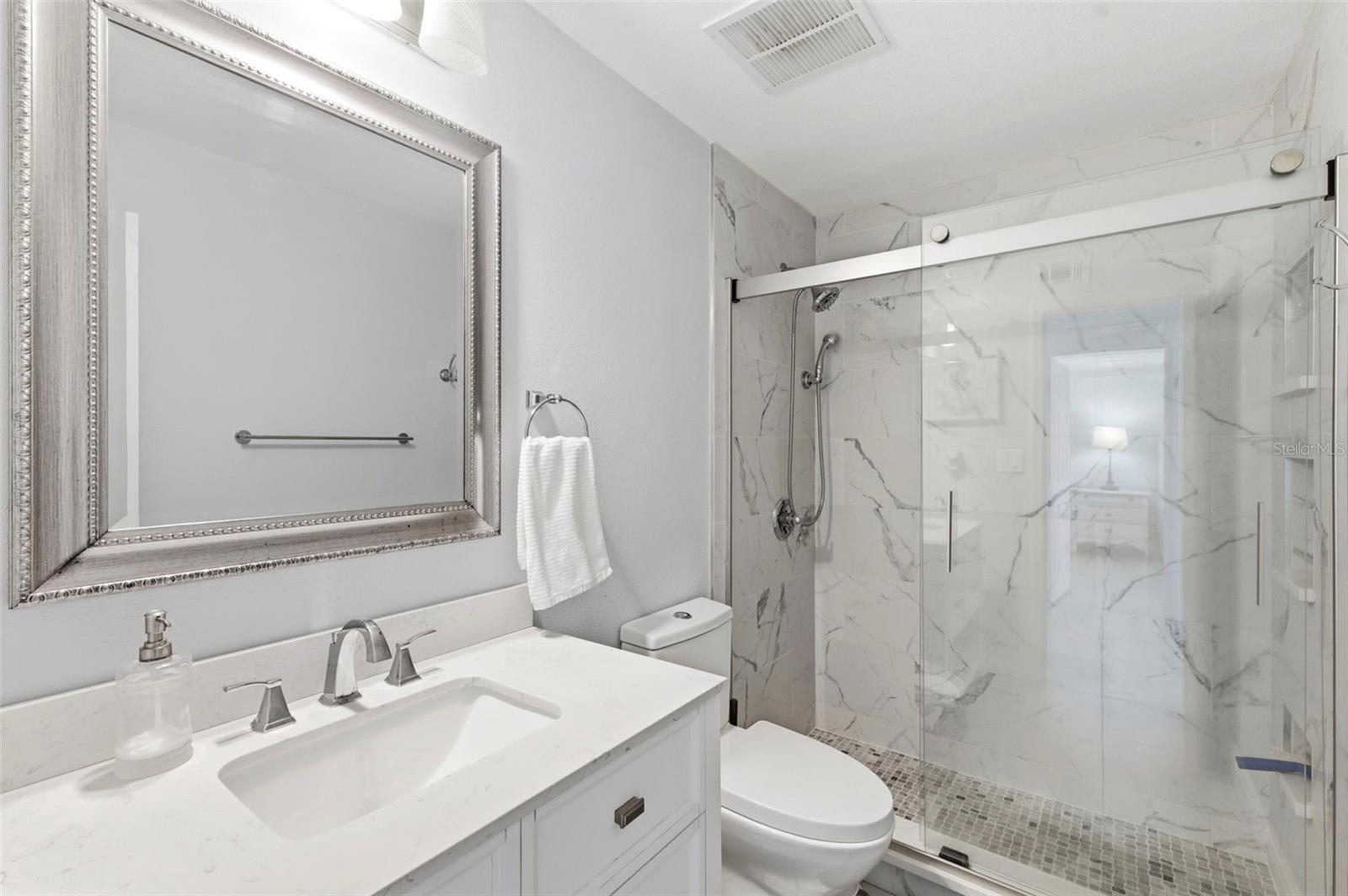 Image 28 of 69 For 4911 Coquina Key Drive Se C