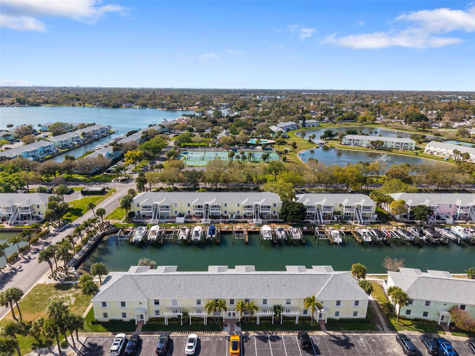 Image 43 of 69 For 4911 Coquina Key Drive Se C