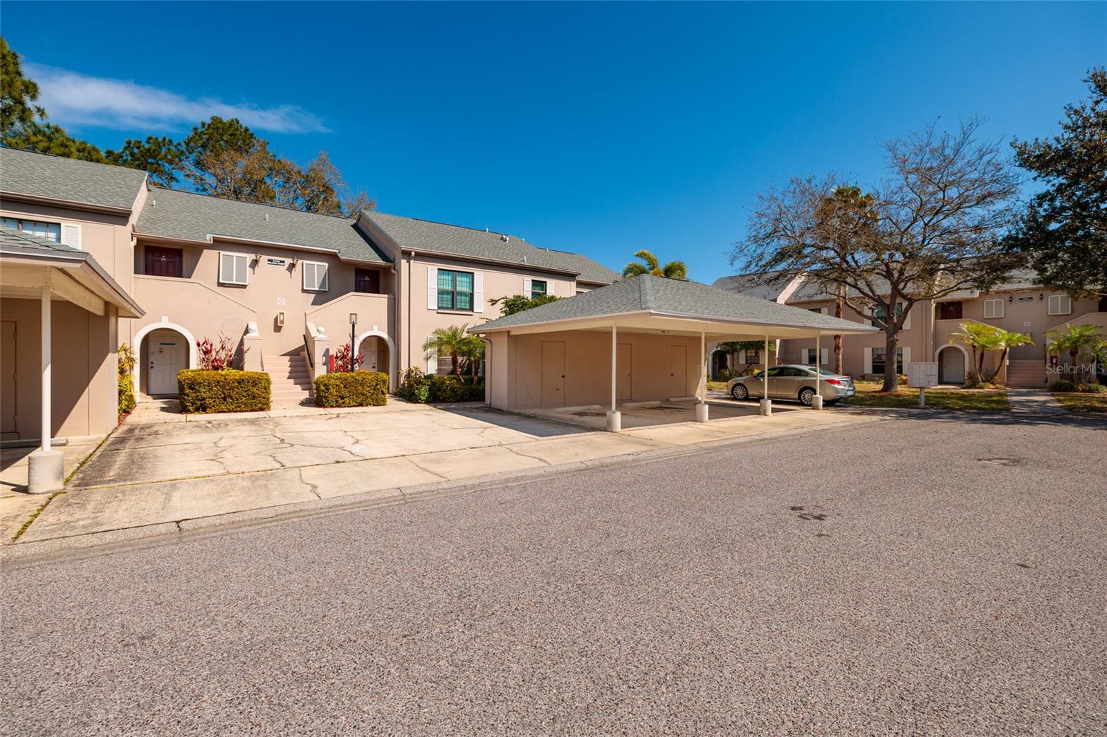 Image 23 of 34 For 2480 Pelican Court 103r