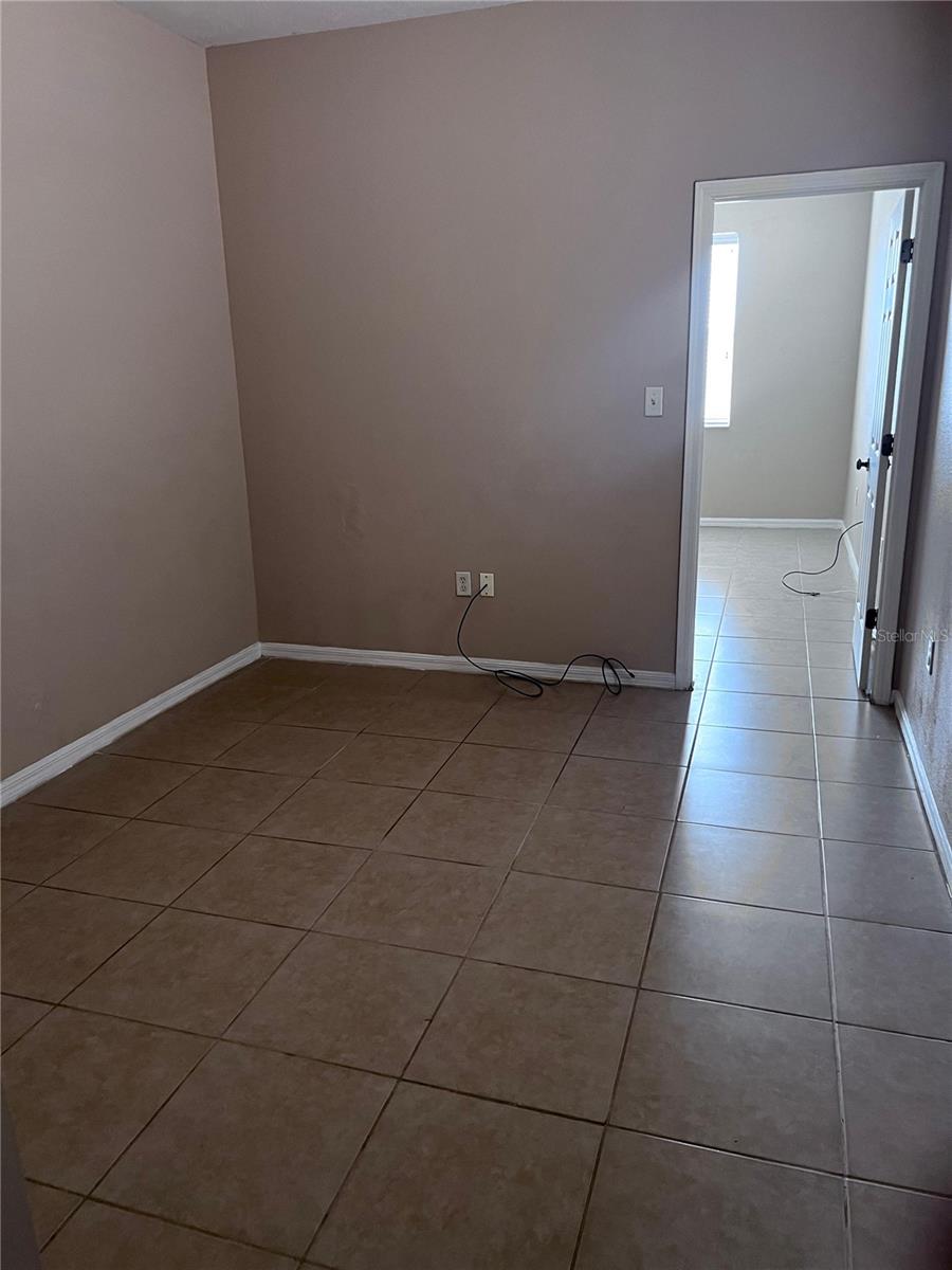 Image 16 of 33 For 3459 Parkridge Cir  103