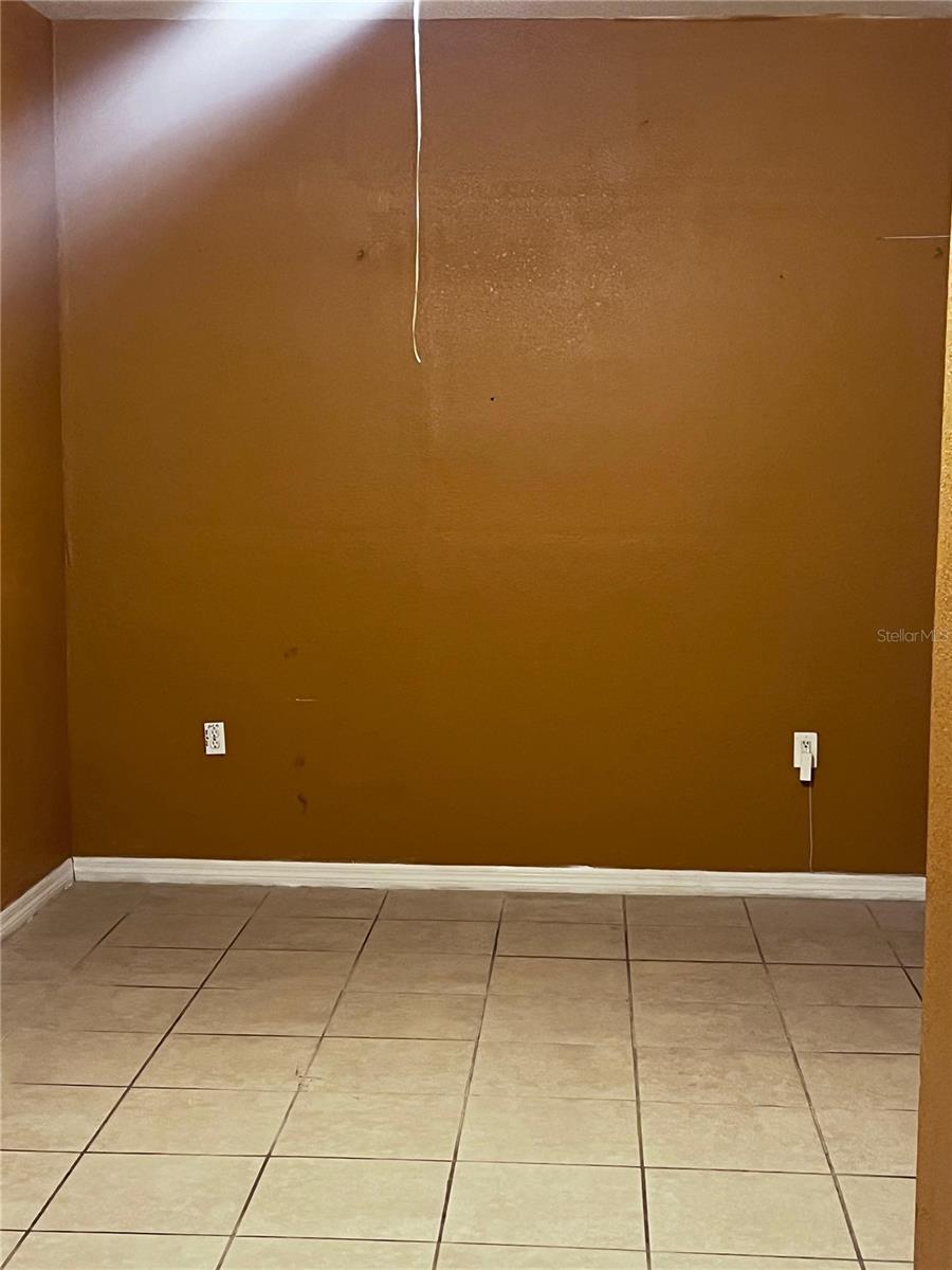 Image 23 of 33 For 3459 Parkridge Cir  103