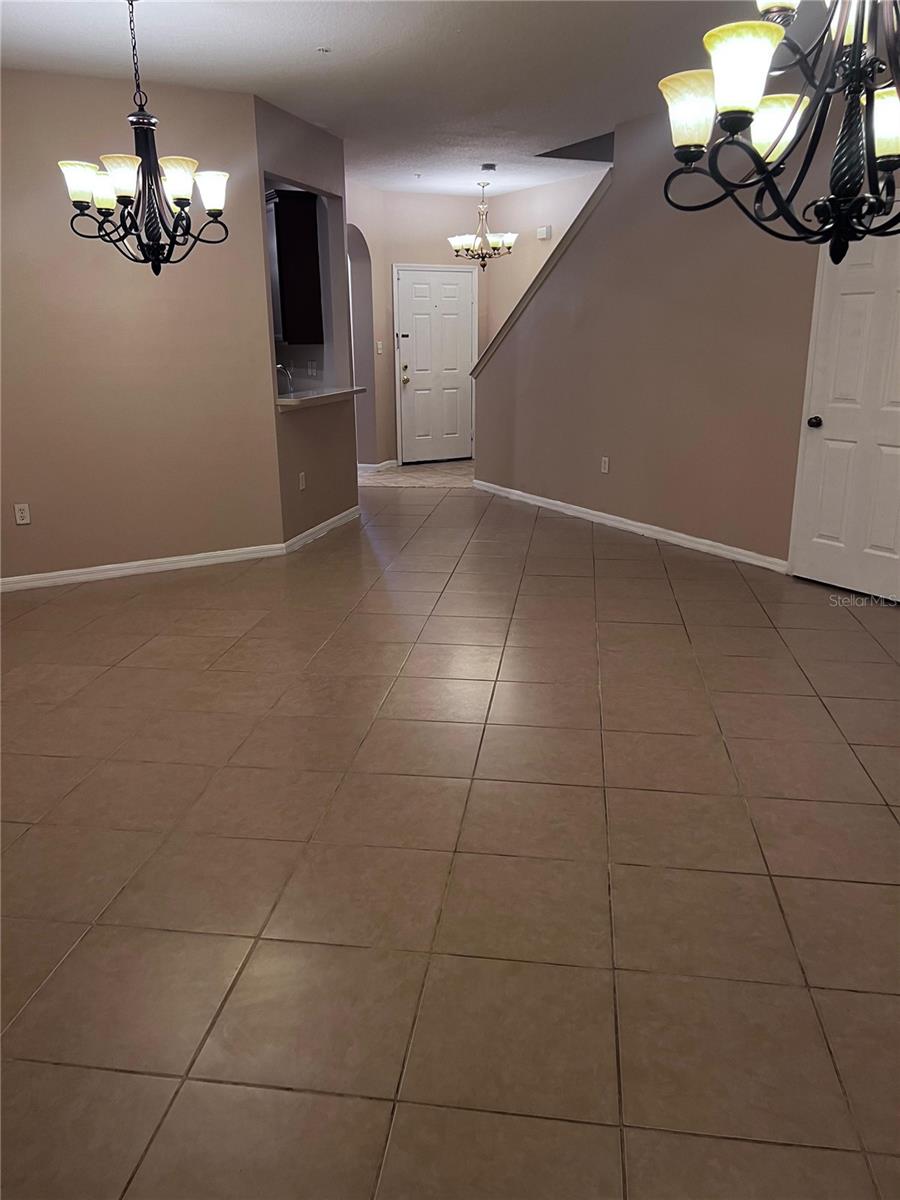 Image 4 of 33 For 3459 Parkridge Cir  103