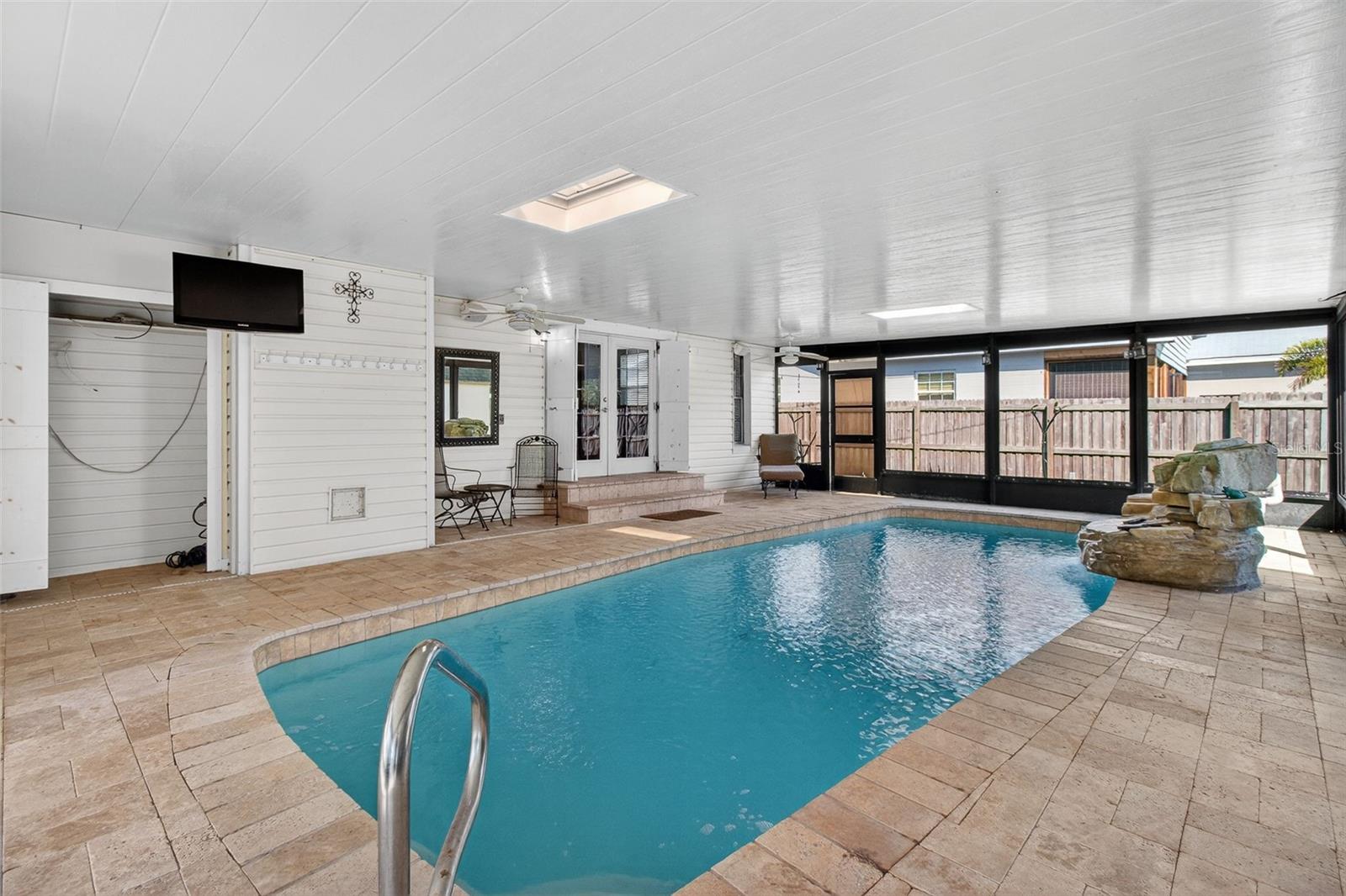 Image 32 of 51 For 4728 13th Avenue N