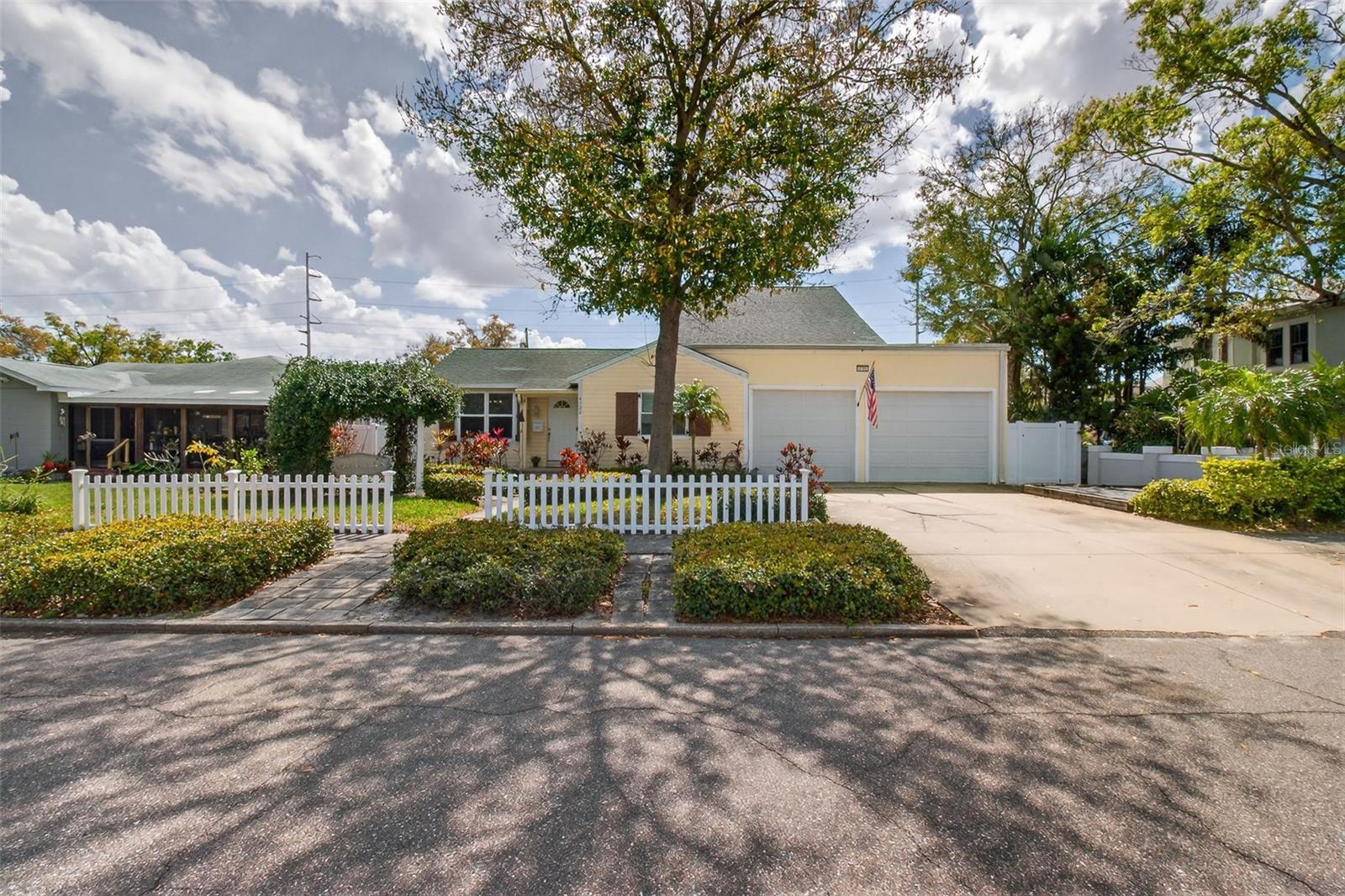 Image 50 of 51 For 4728 13th Avenue N