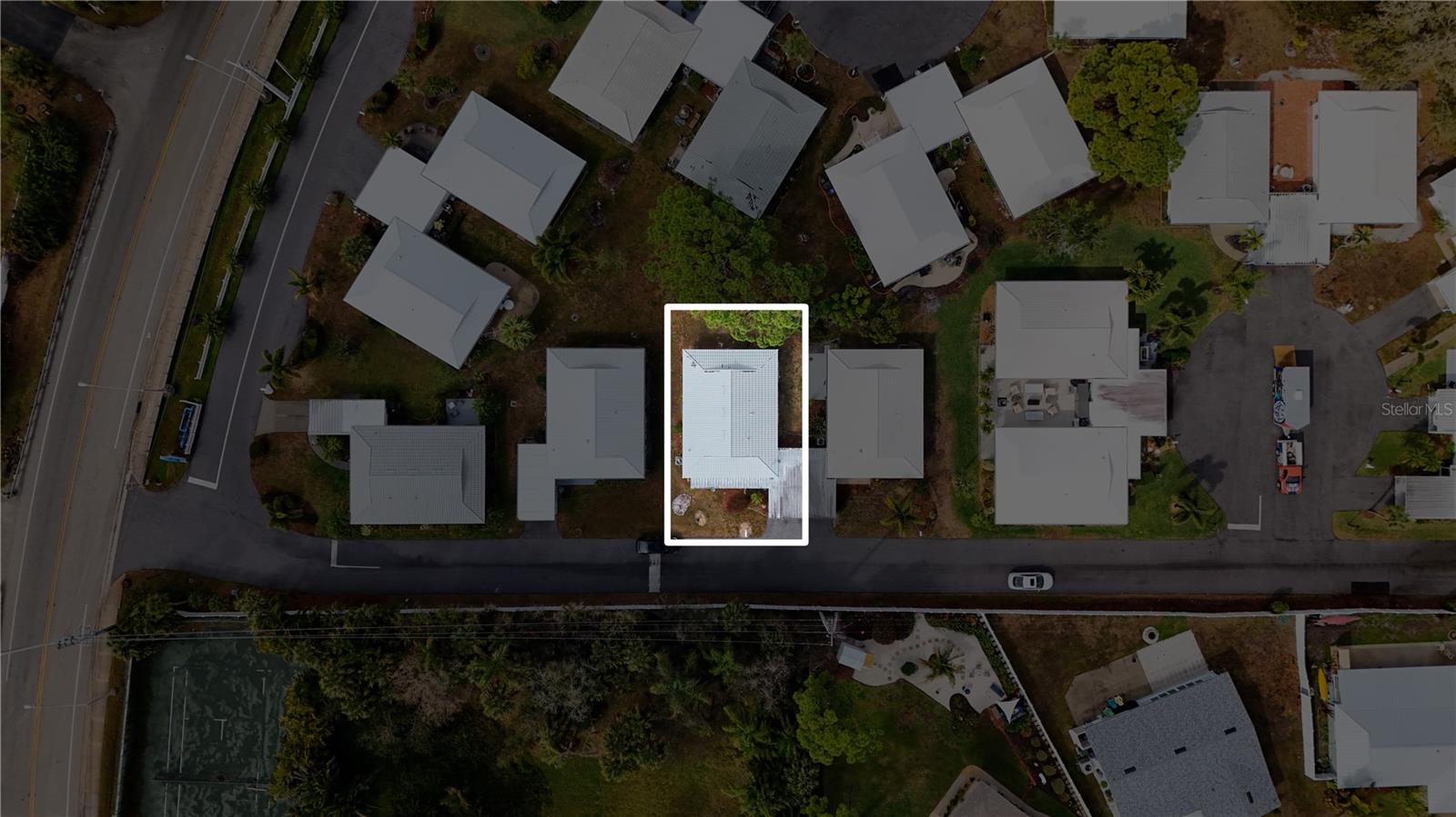 Image 28 of 35 For 216 Fair Winds Drive 216