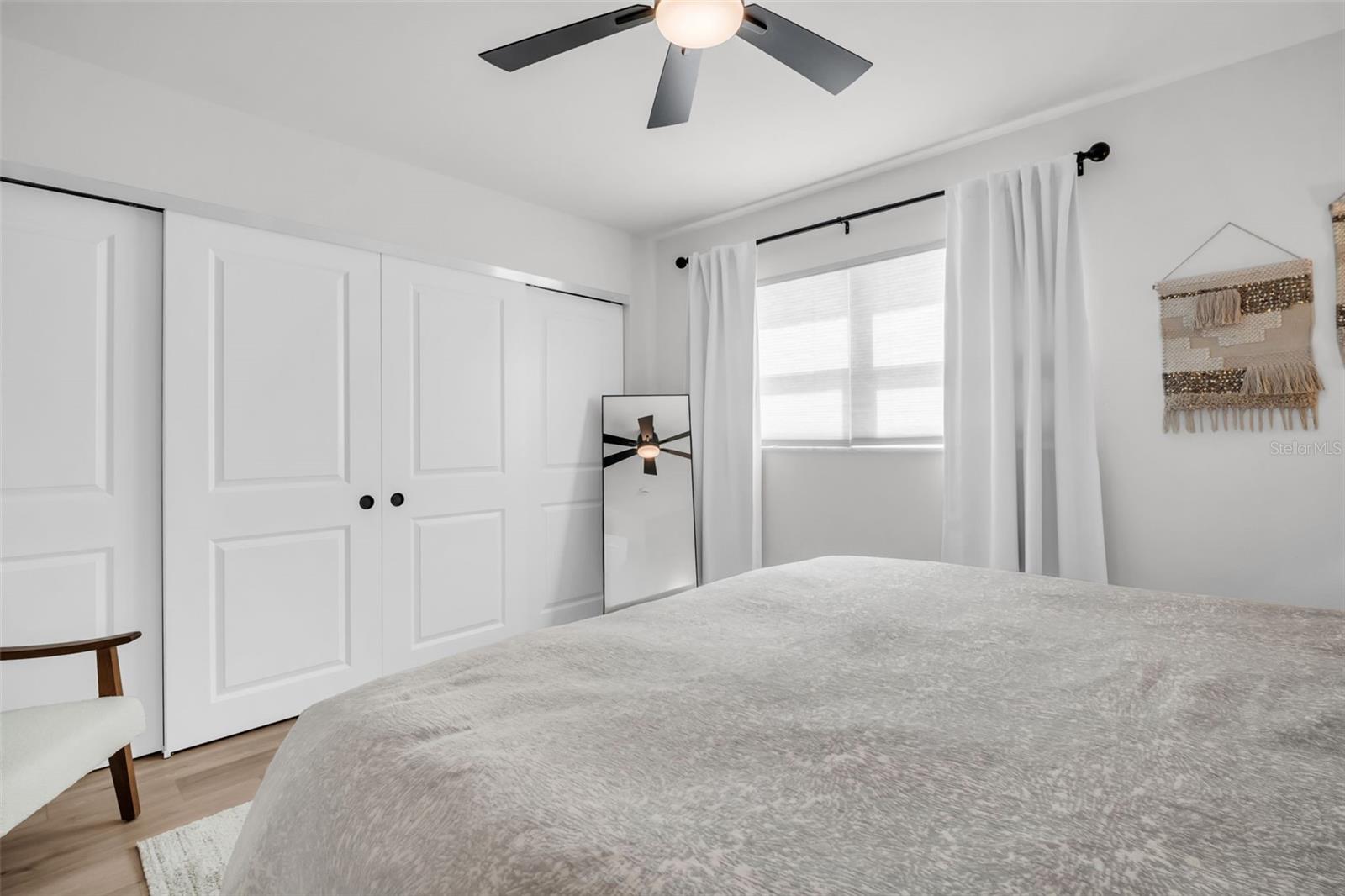 Image 19 of 34 For 9715 Harrell Avenue 9