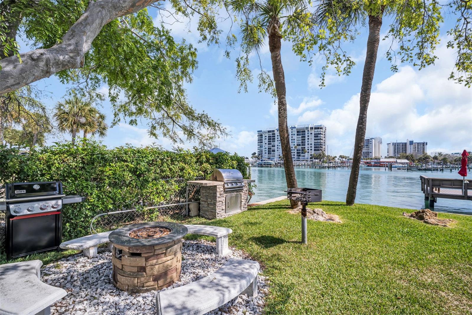 Image 25 of 34 For 9715 Harrell Avenue 9