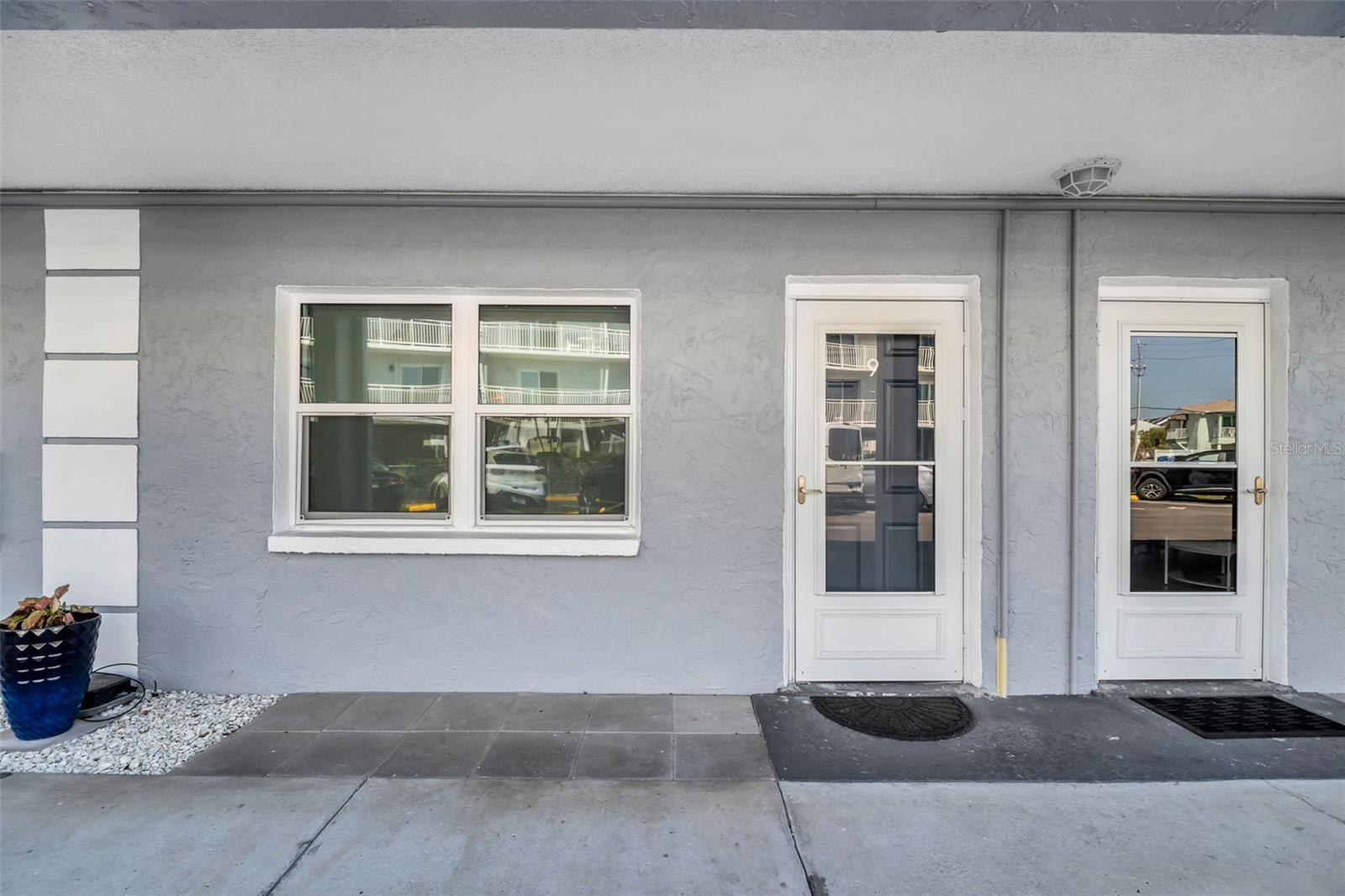 Image 3 of 34 For 9715 Harrell Avenue 9