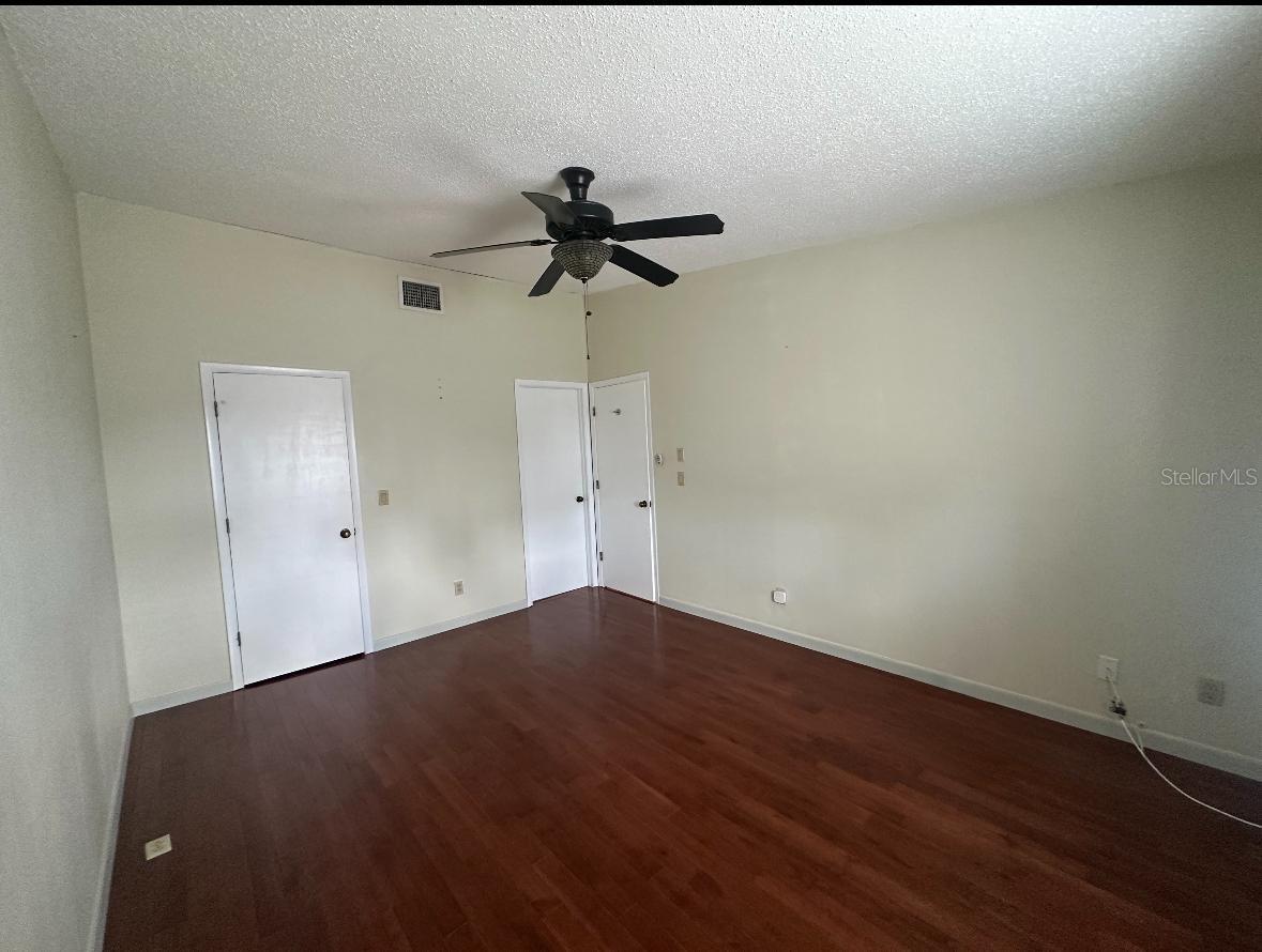 Image 10 of 21 For 5419 Sweetwater Terrace Circle 3-20