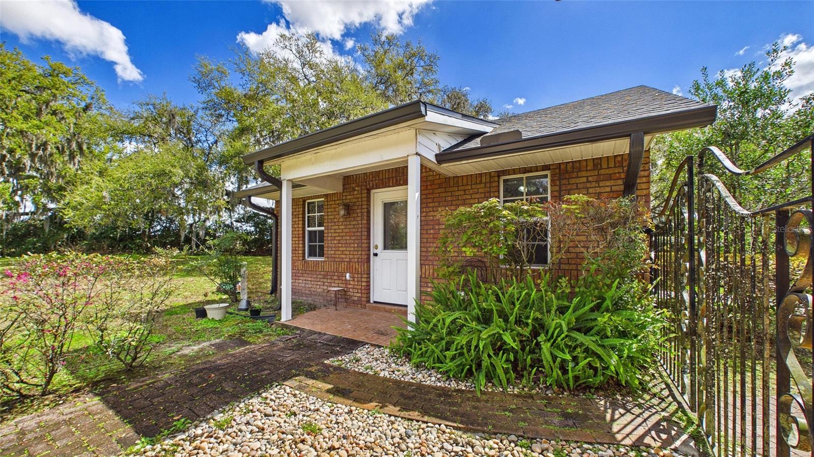 Details for 12908 Star Country Lane B, DOVER, FL 33527