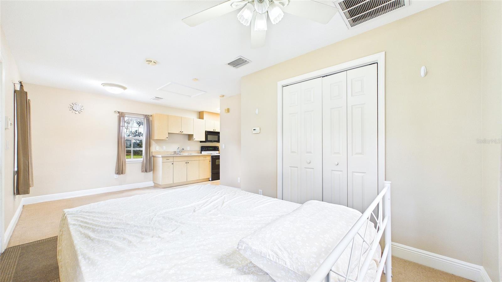 Image 11 of 15 For 12908 Star Country Lane B