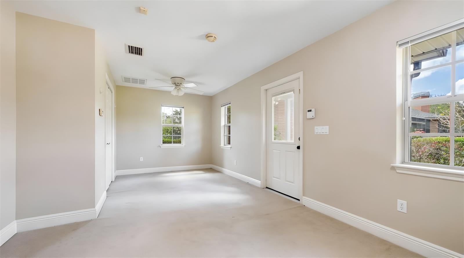 Image 5 of 15 For 12908 Star Country Lane B