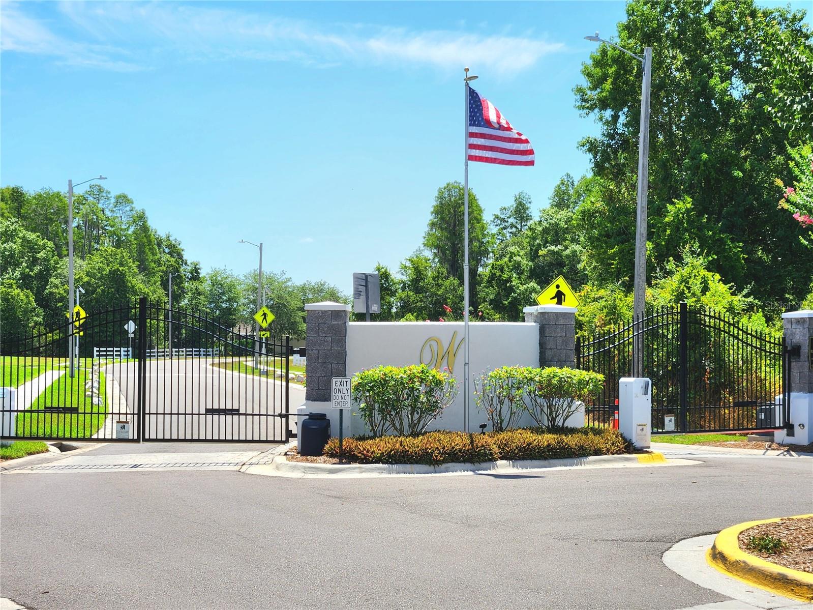 Listing photo id 50 for 1426 Appleton Place