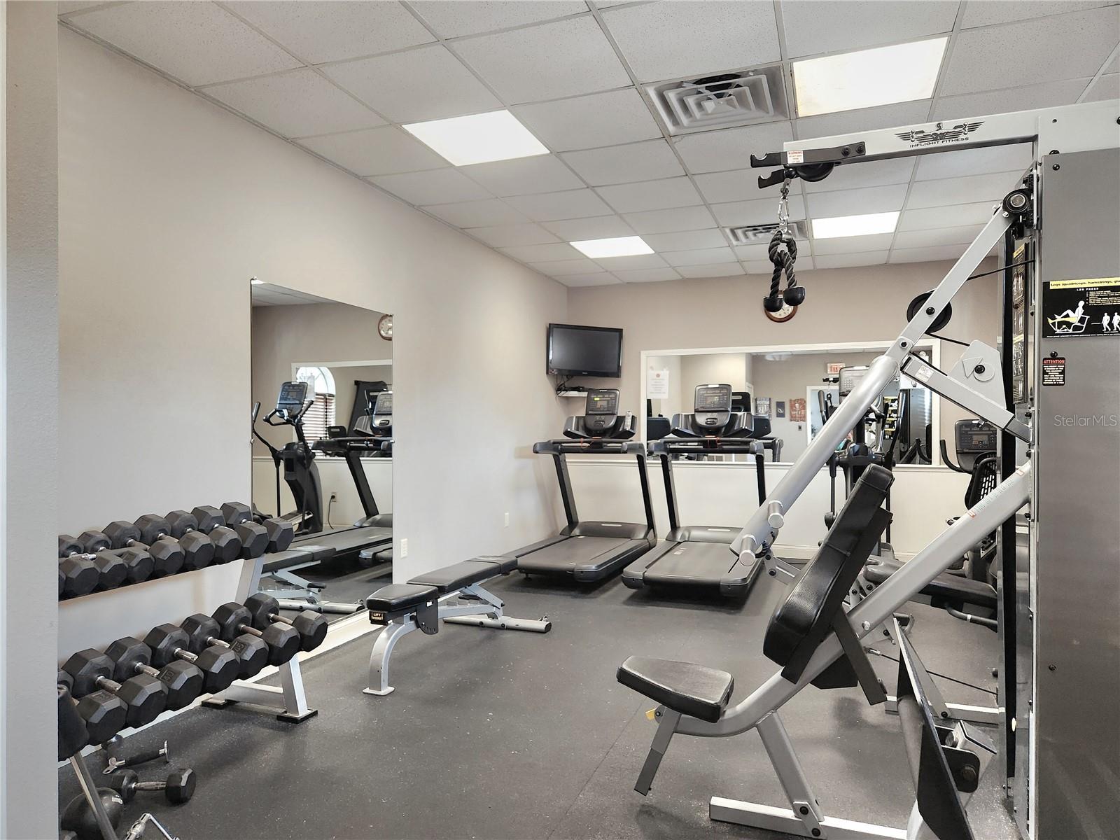 Listing photo id 56 for 1426 Appleton Place