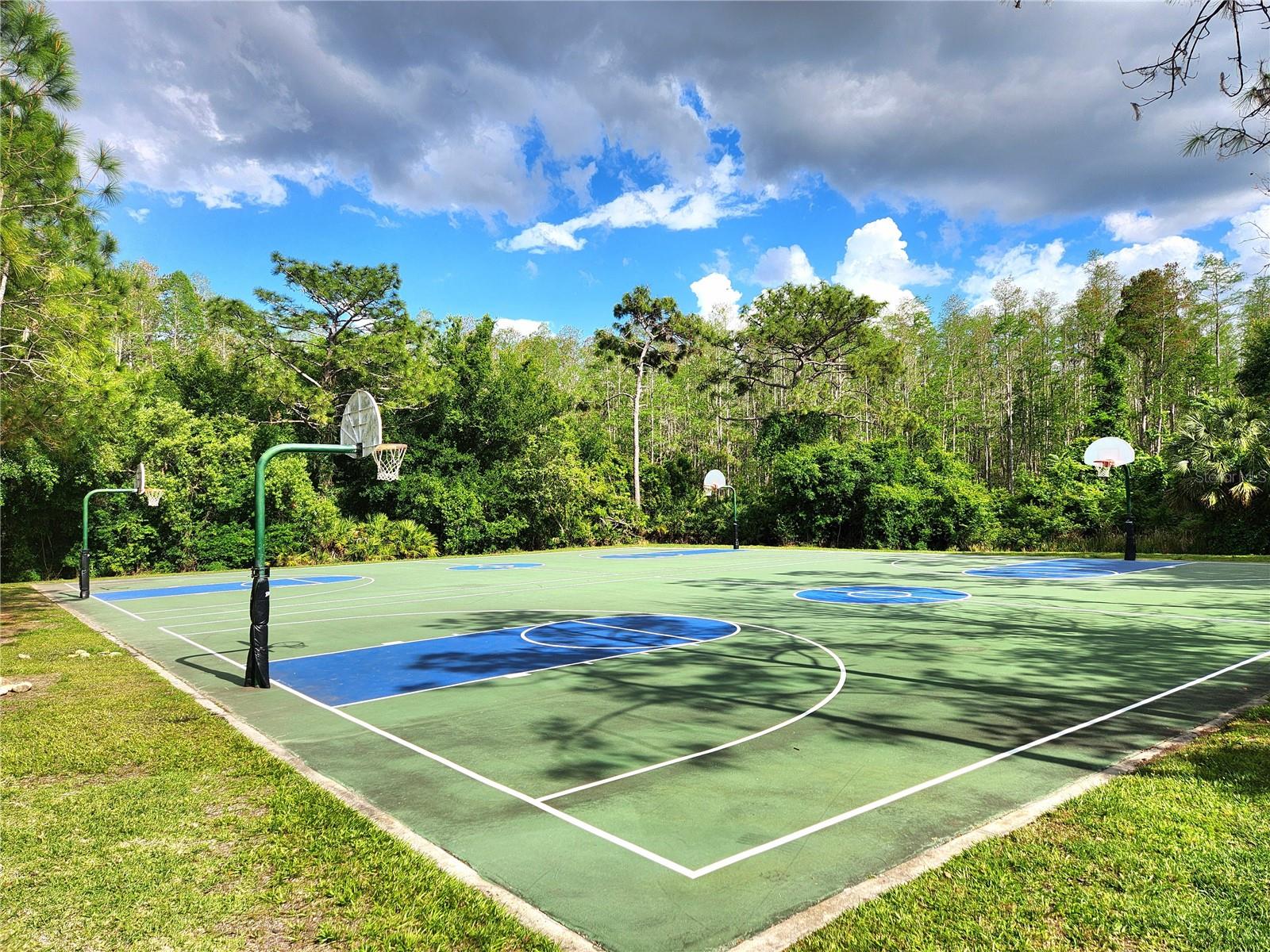 Listing photo id 62 for 1426 Appleton Place