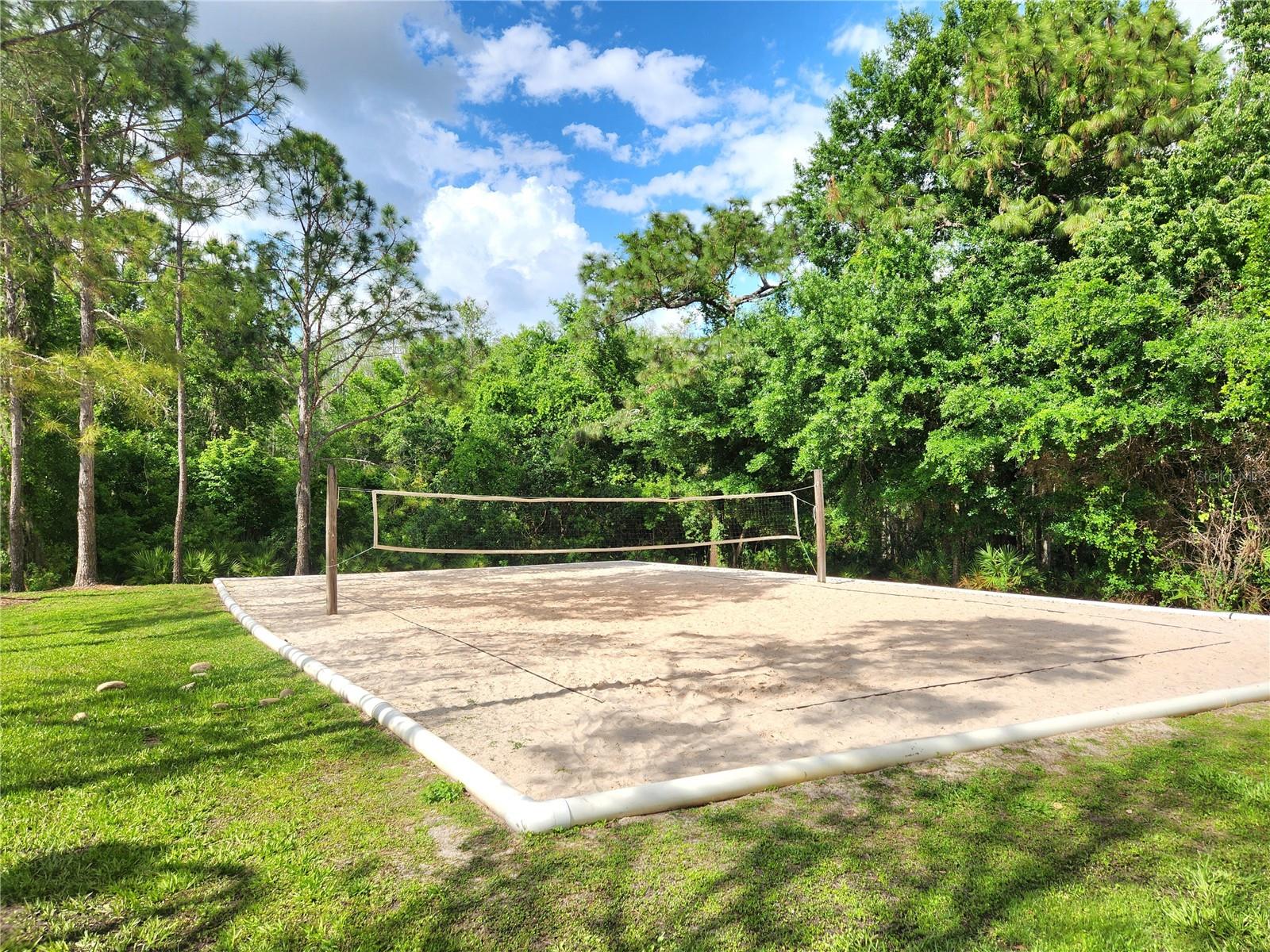 Listing photo id 63 for 1426 Appleton Place