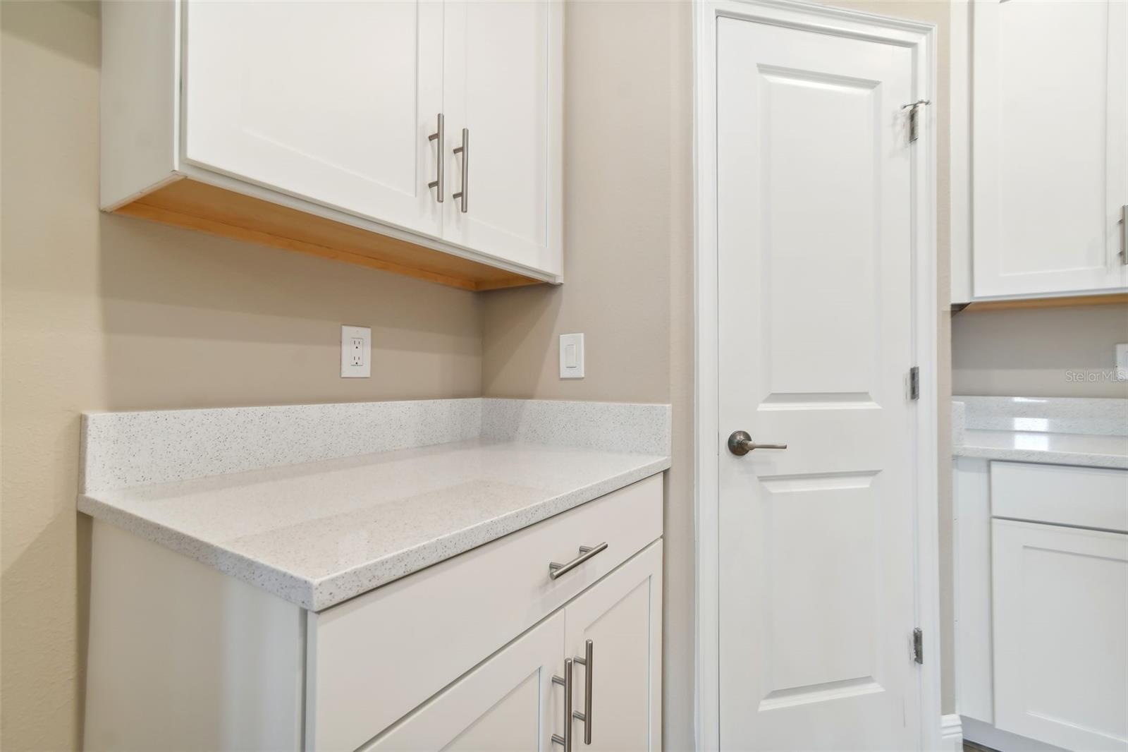 Image 14 of 33 For 5010 22nd Street N