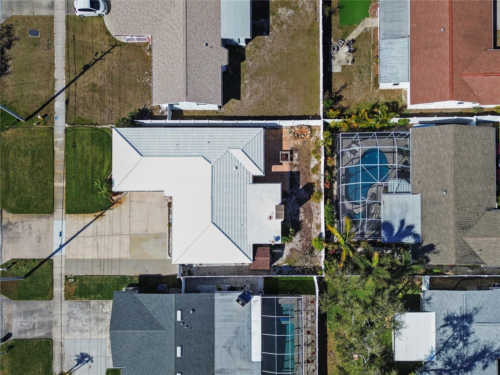 Image 5 of 57 For 13565 86th Avenue