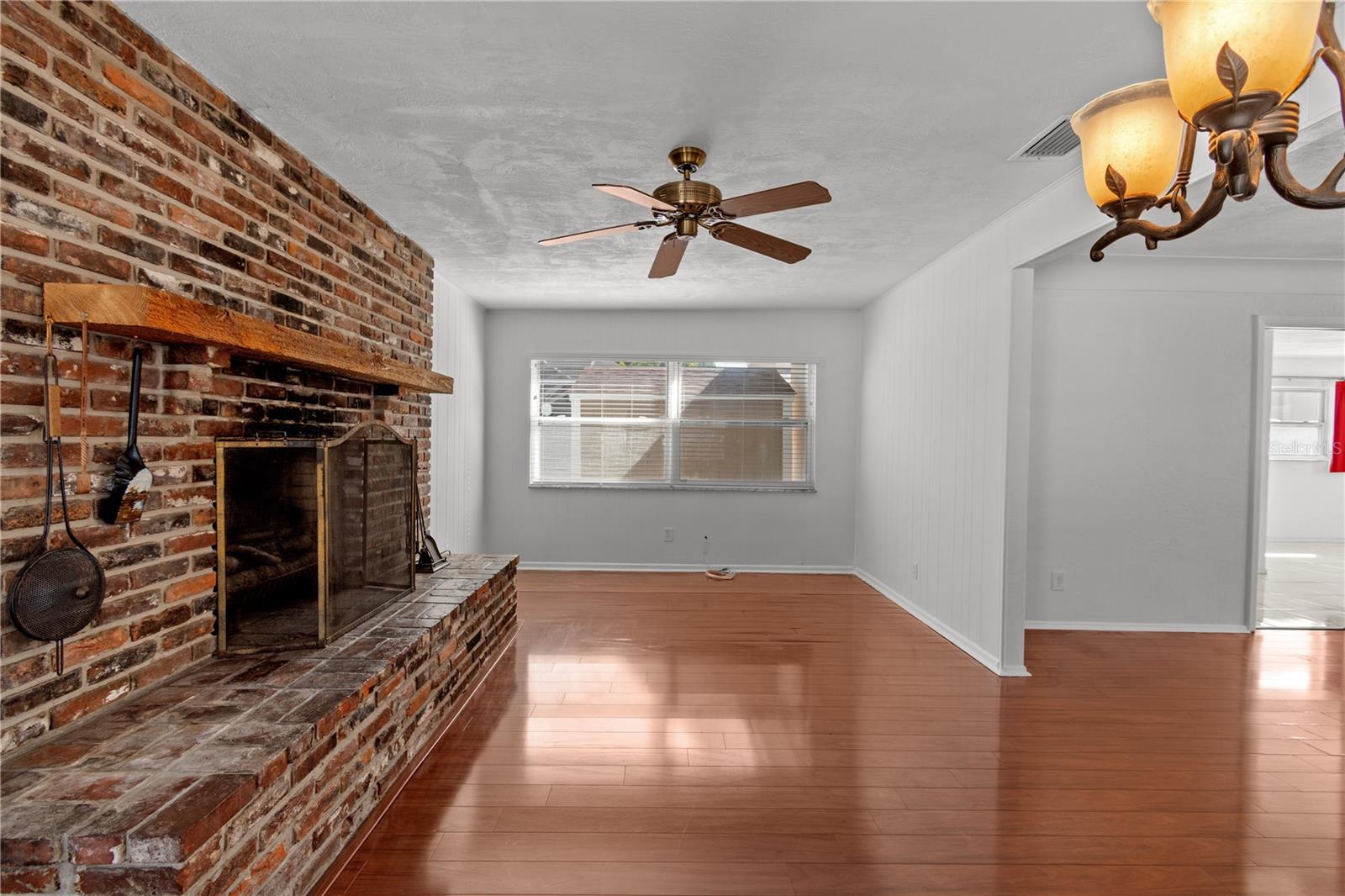 Image 50 of 57 For 13565 86th Avenue