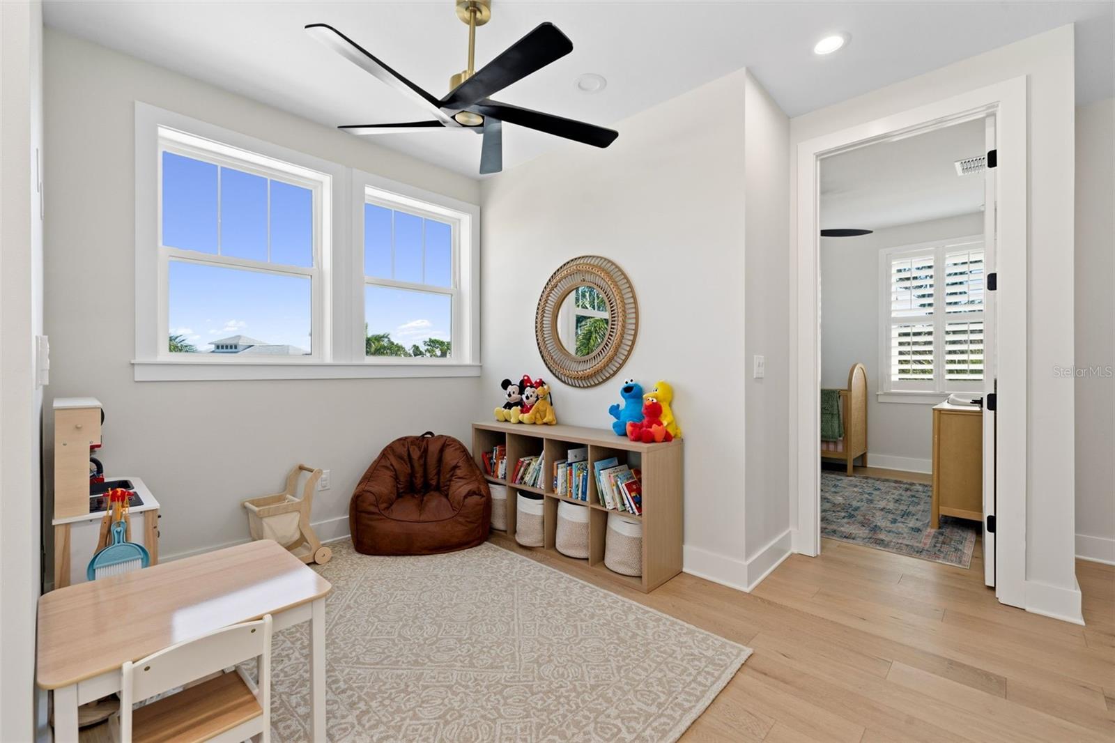 Listing photo id 9 for 1811 Bayou Grande Boulevard Ne