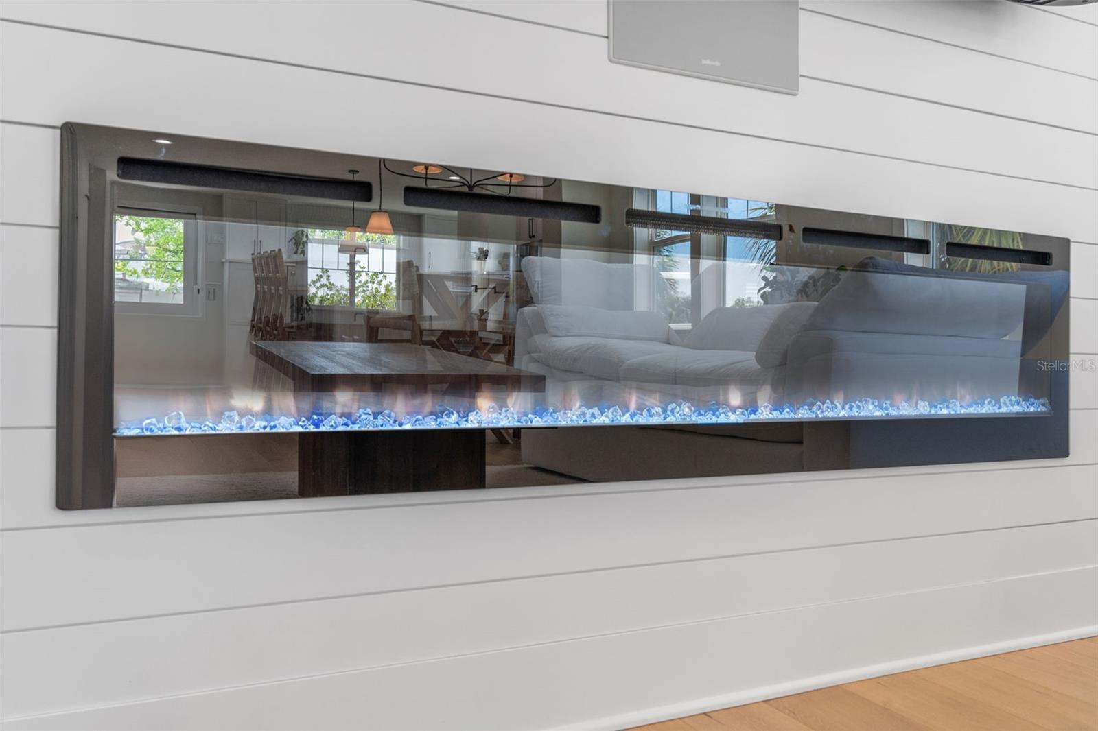 Listing photo id 22 for 1811 Bayou Grande Boulevard Ne