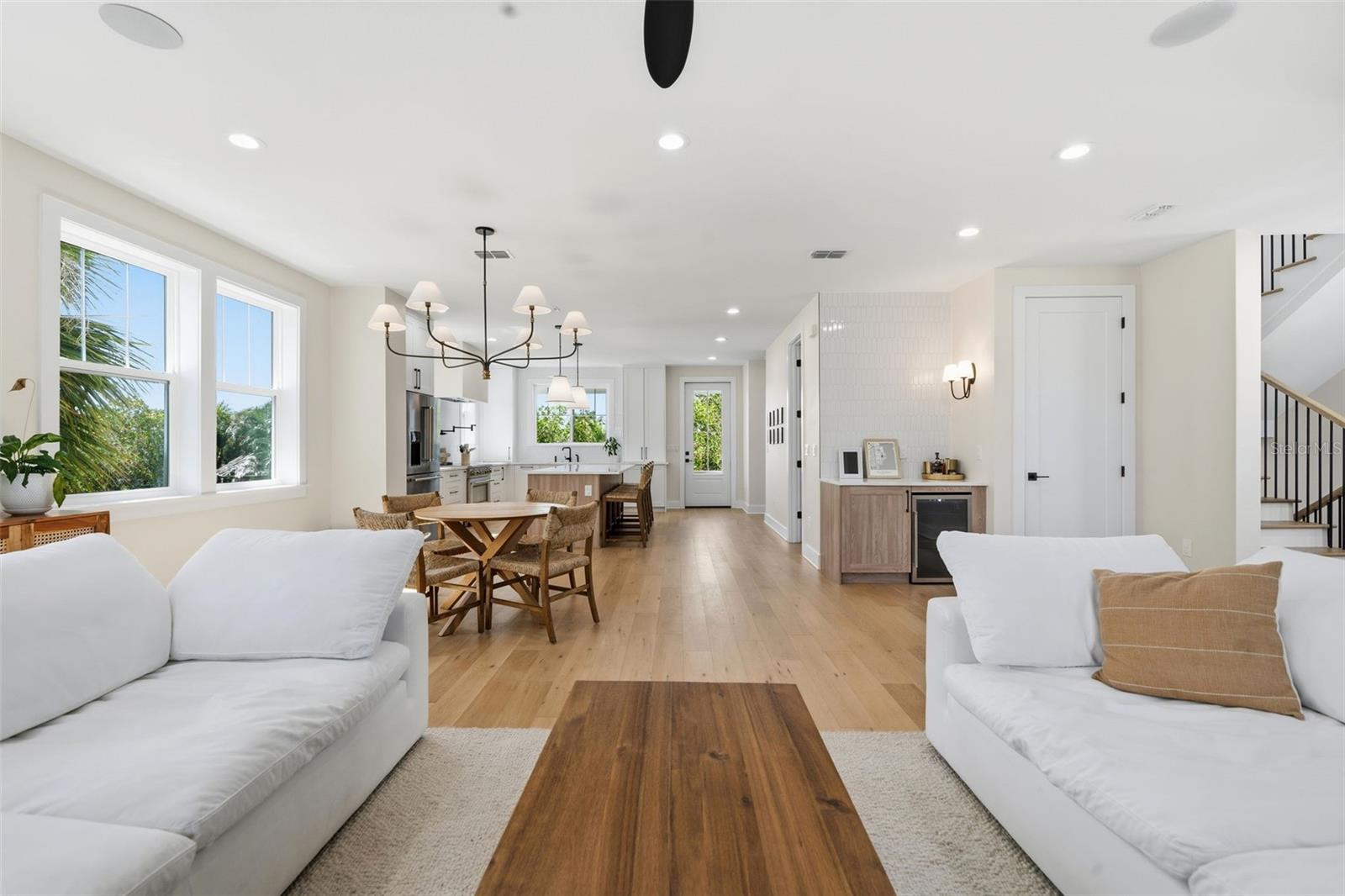 Listing photo id 23 for 1811 Bayou Grande Boulevard Ne