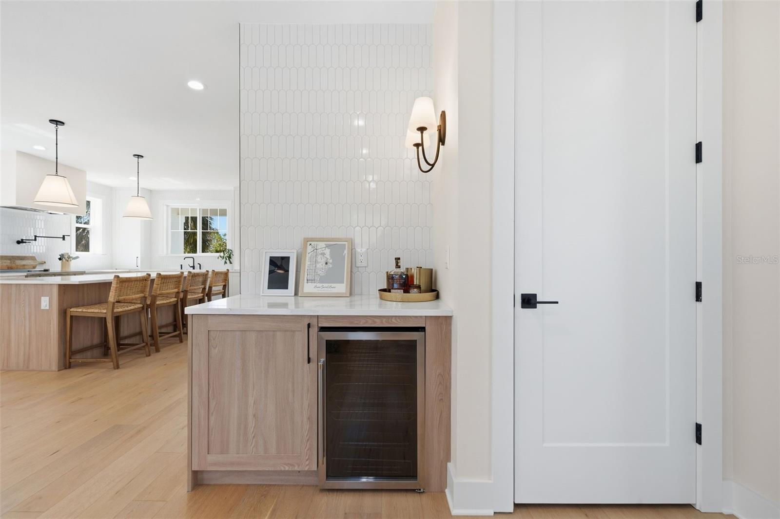 Listing photo id 25 for 1811 Bayou Grande Boulevard Ne