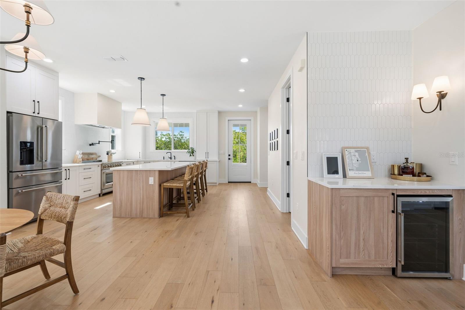 Listing photo id 26 for 1811 Bayou Grande Boulevard Ne