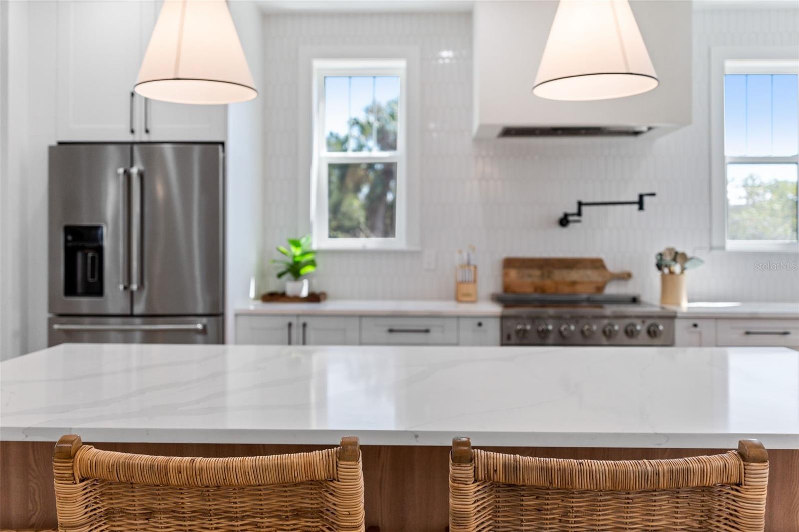 Listing photo id 32 for 1811 Bayou Grande Boulevard Ne