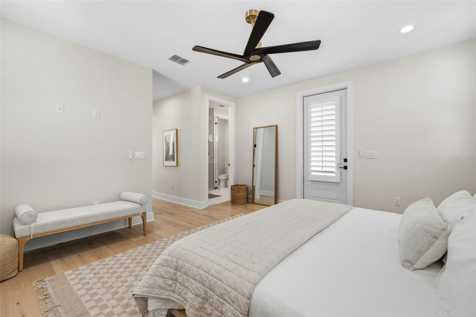 Listing photo id 58 for 1811 Bayou Grande Boulevard Ne