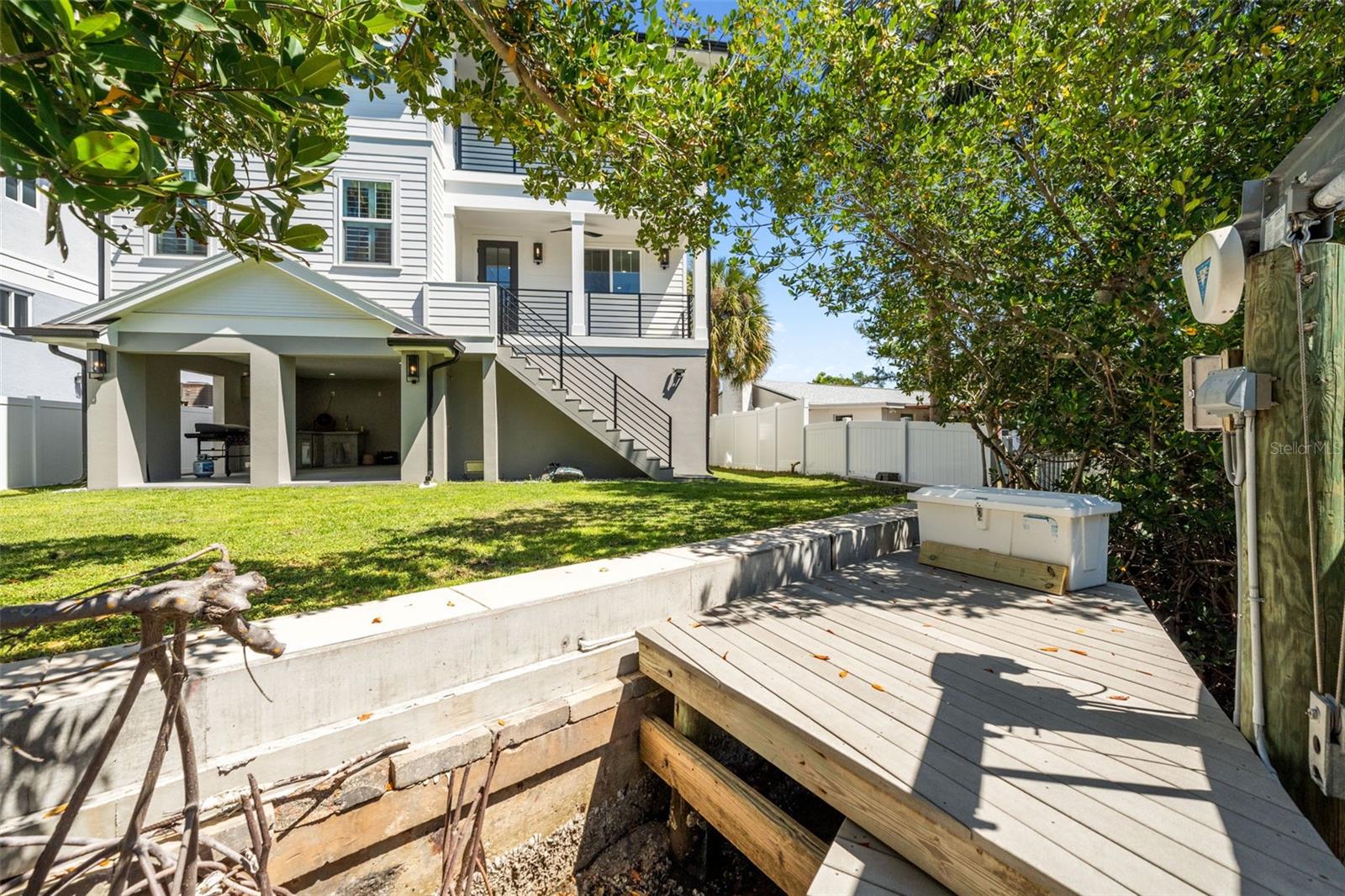 Listing photo id 85 for 1811 Bayou Grande Boulevard Ne