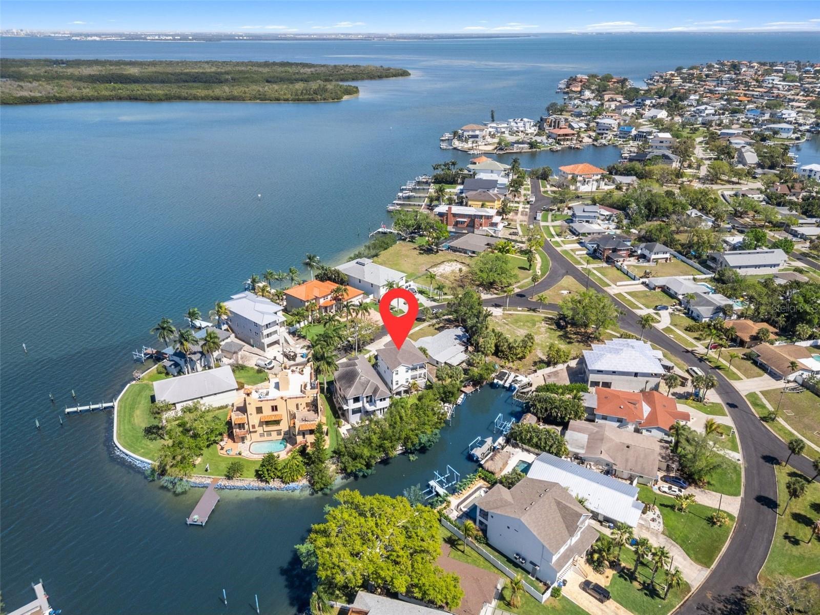 Listing photo id 88 for 1811 Bayou Grande Boulevard Ne