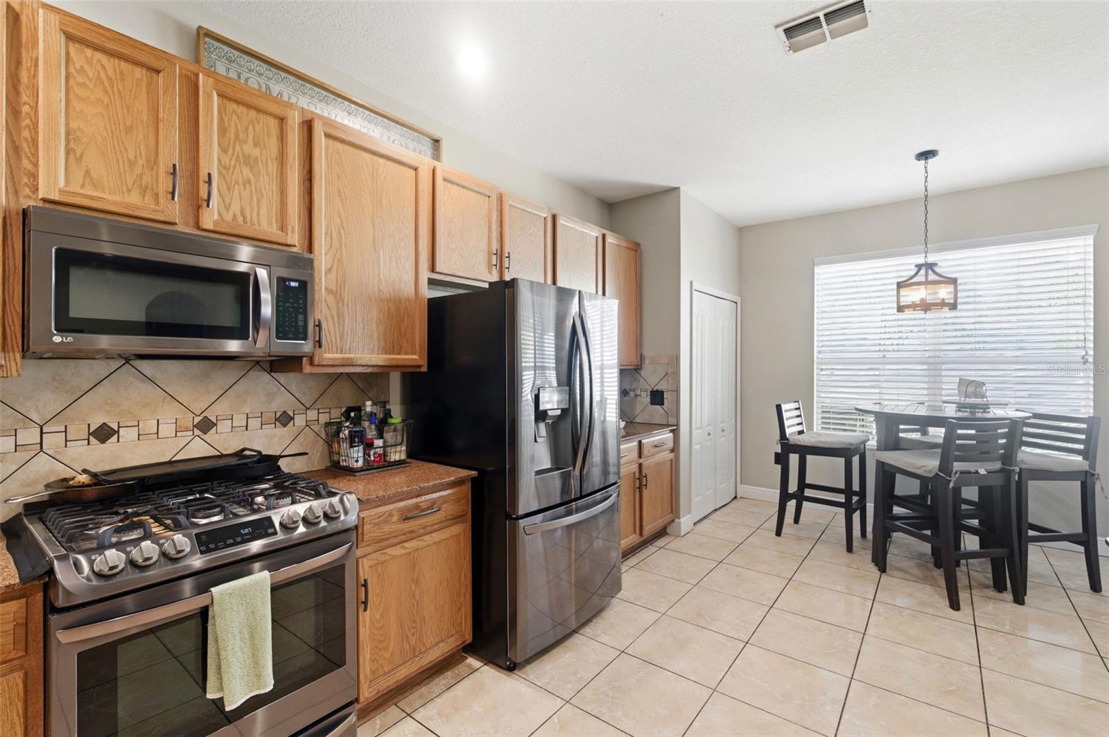 Listing photo id 14 for 8131 Lucidul Court