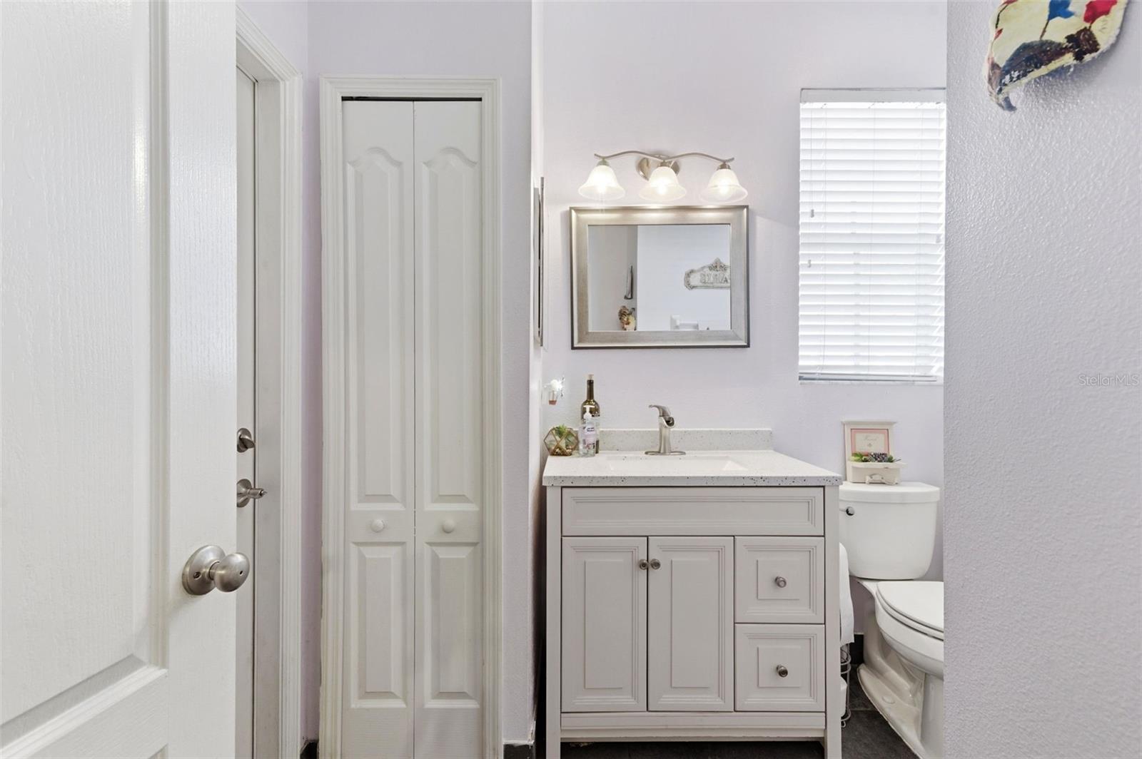 Listing photo id 27 for 8131 Lucidul Court