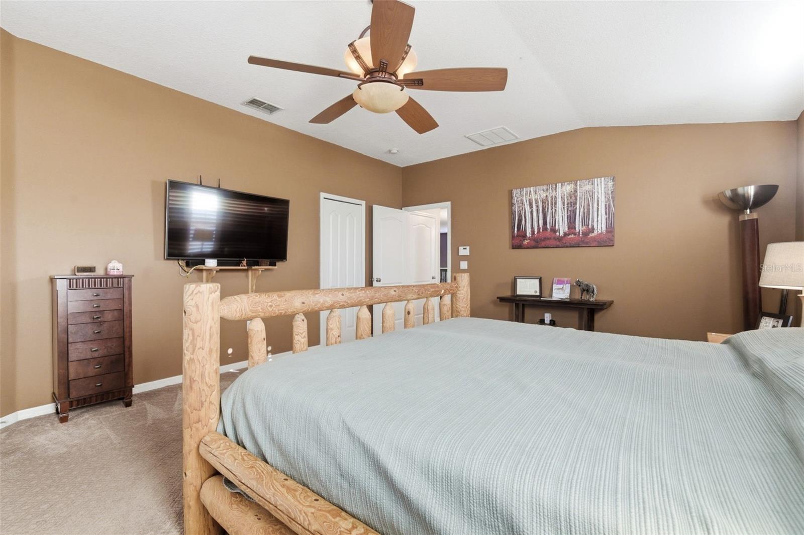 Listing photo id 39 for 8131 Lucidul Court