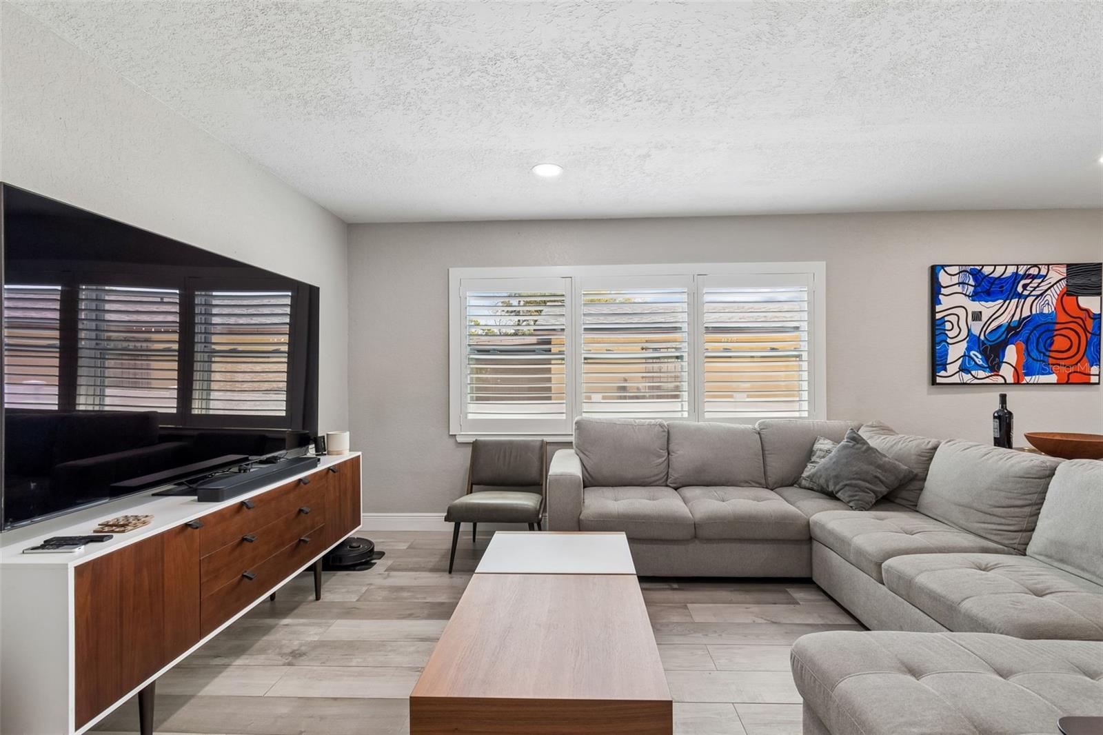 Image 18 of 38 For 4611 Paxton Avenue