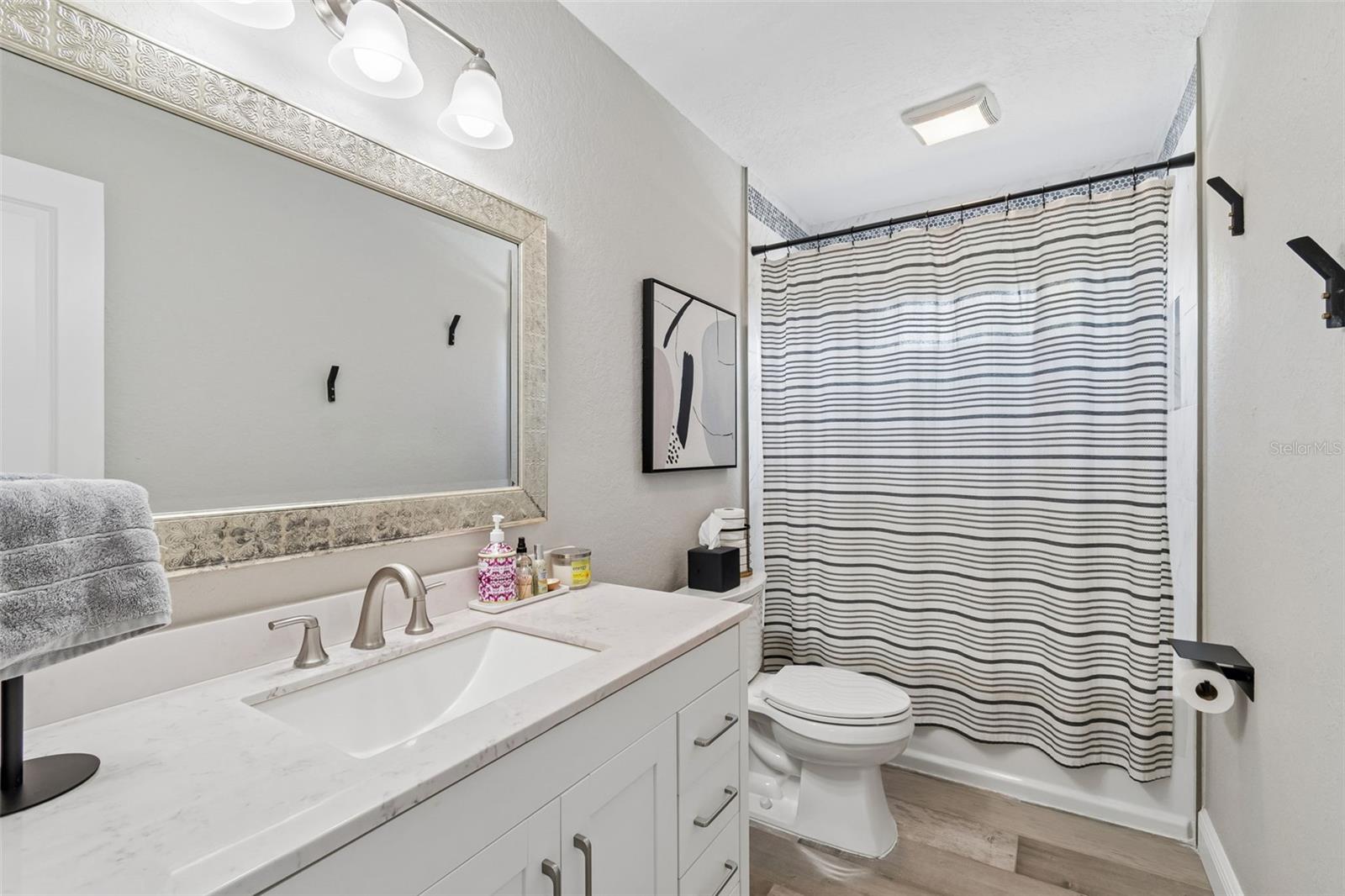 Image 28 of 38 For 4611 Paxton Avenue