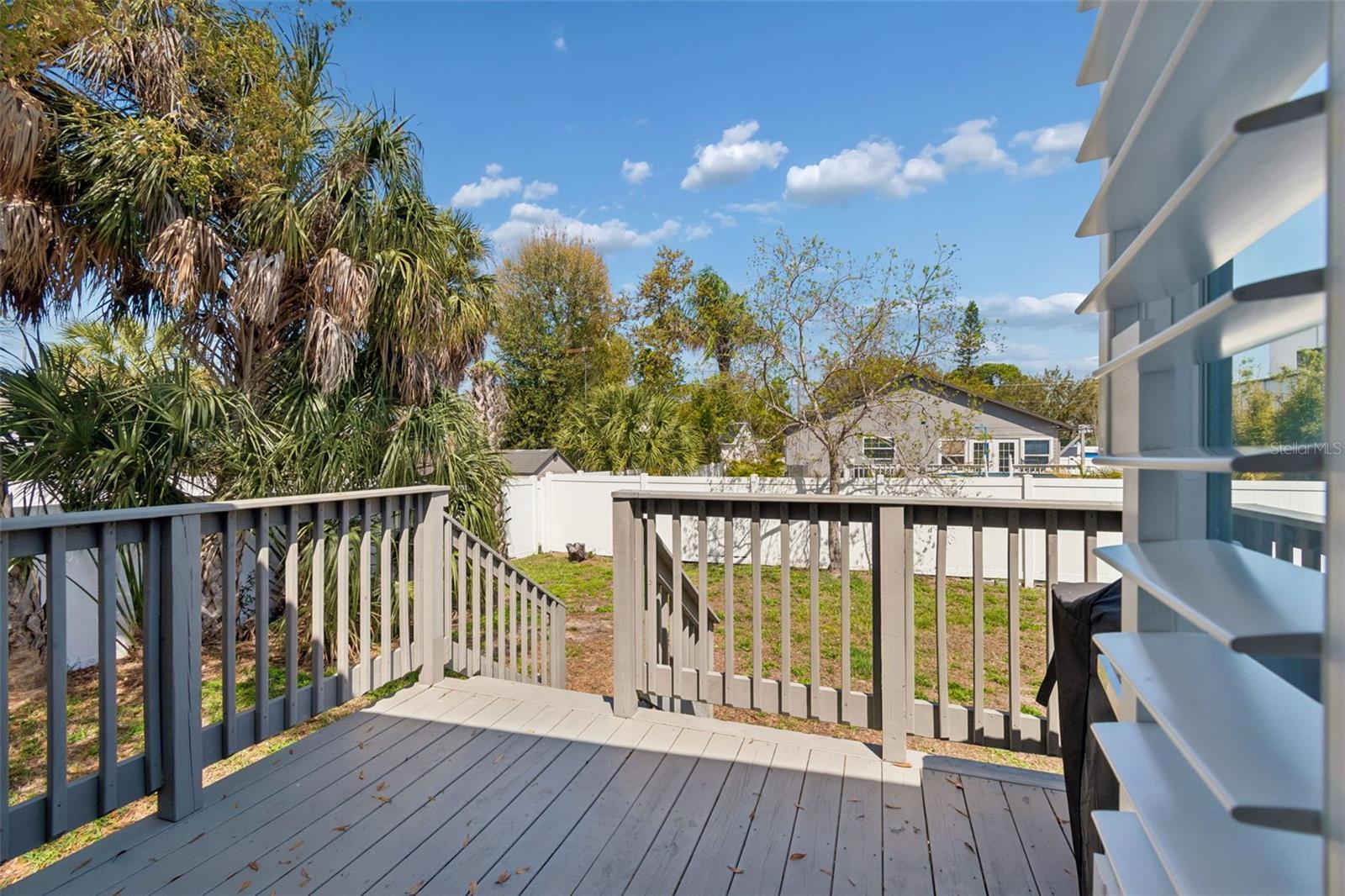 Image 31 of 38 For 4611 Paxton Avenue