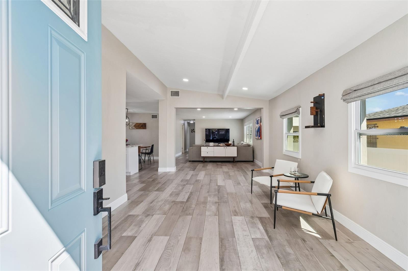 Image 4 of 38 For 4611 Paxton Avenue