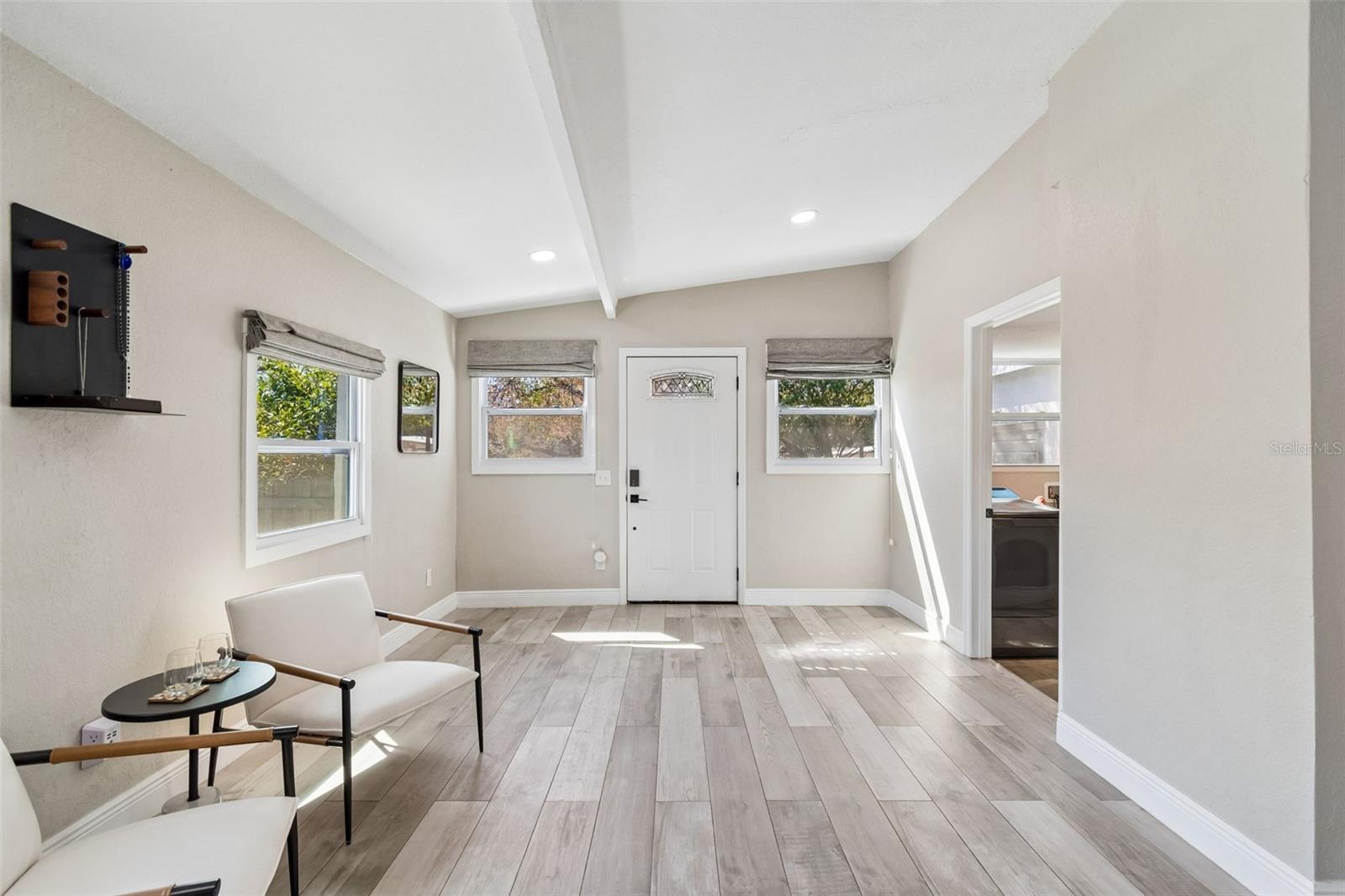 Image 6 of 38 For 4611 Paxton Avenue