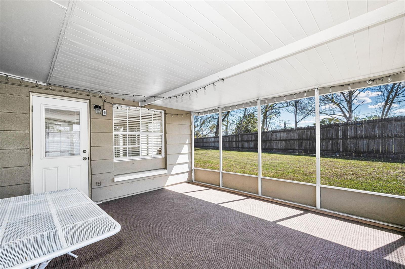 Image 34 of 41 For 4437 Terry Loop