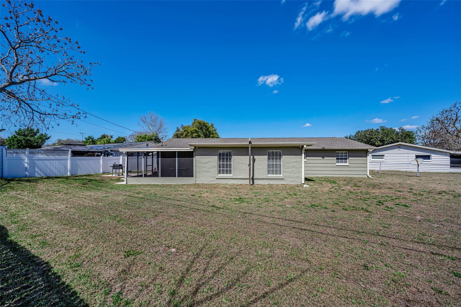 Image 37 of 41 For 4437 Terry Loop