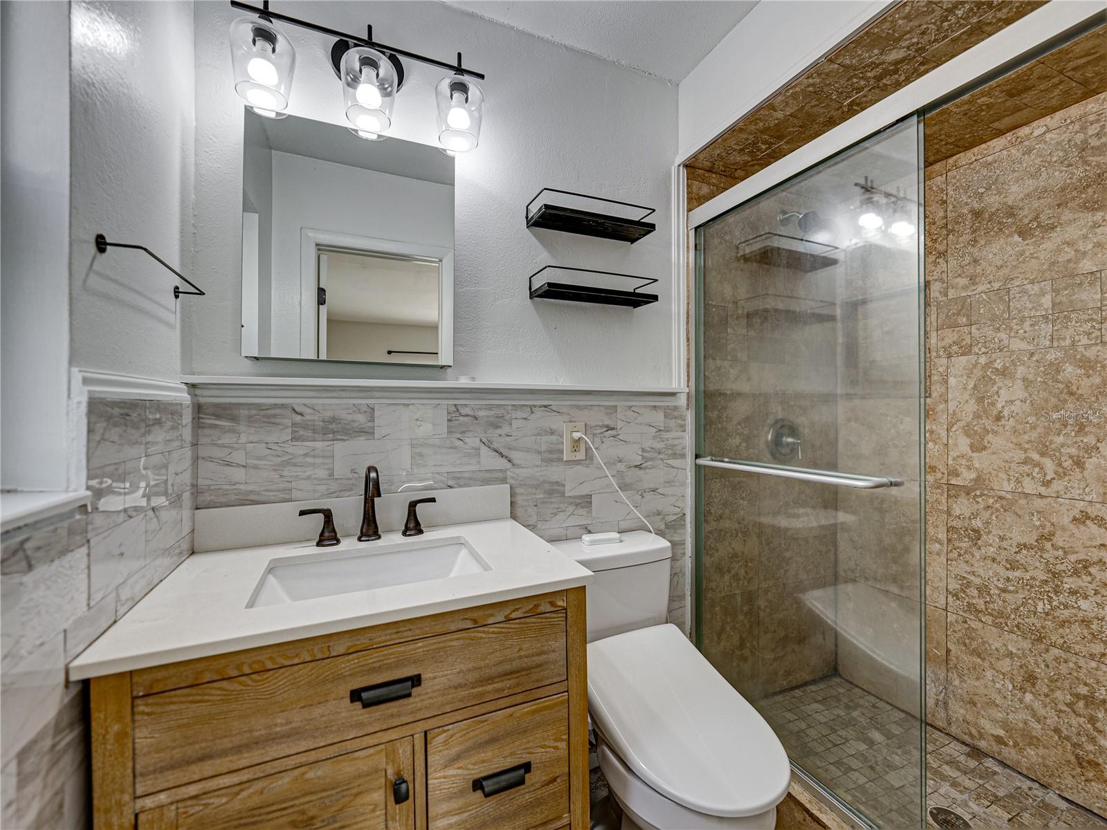 Image 18 of 32 For 6000 19th Street Ne